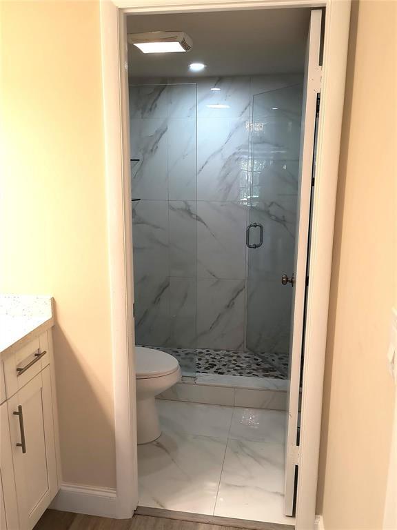 10777 W Sample Road 203 Property Photo 13