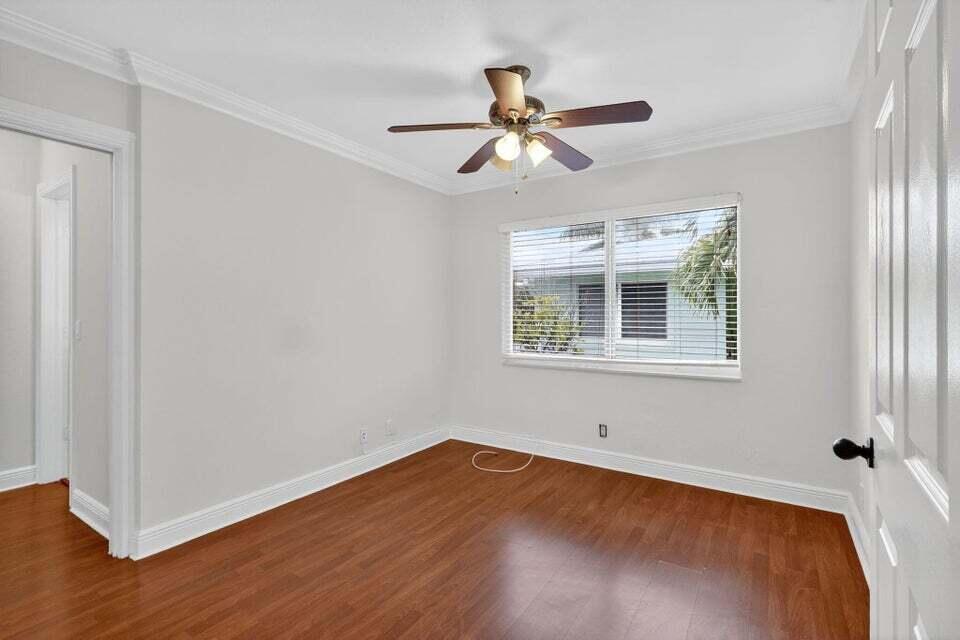 49 Se 7th Avenue Property Photo 35
