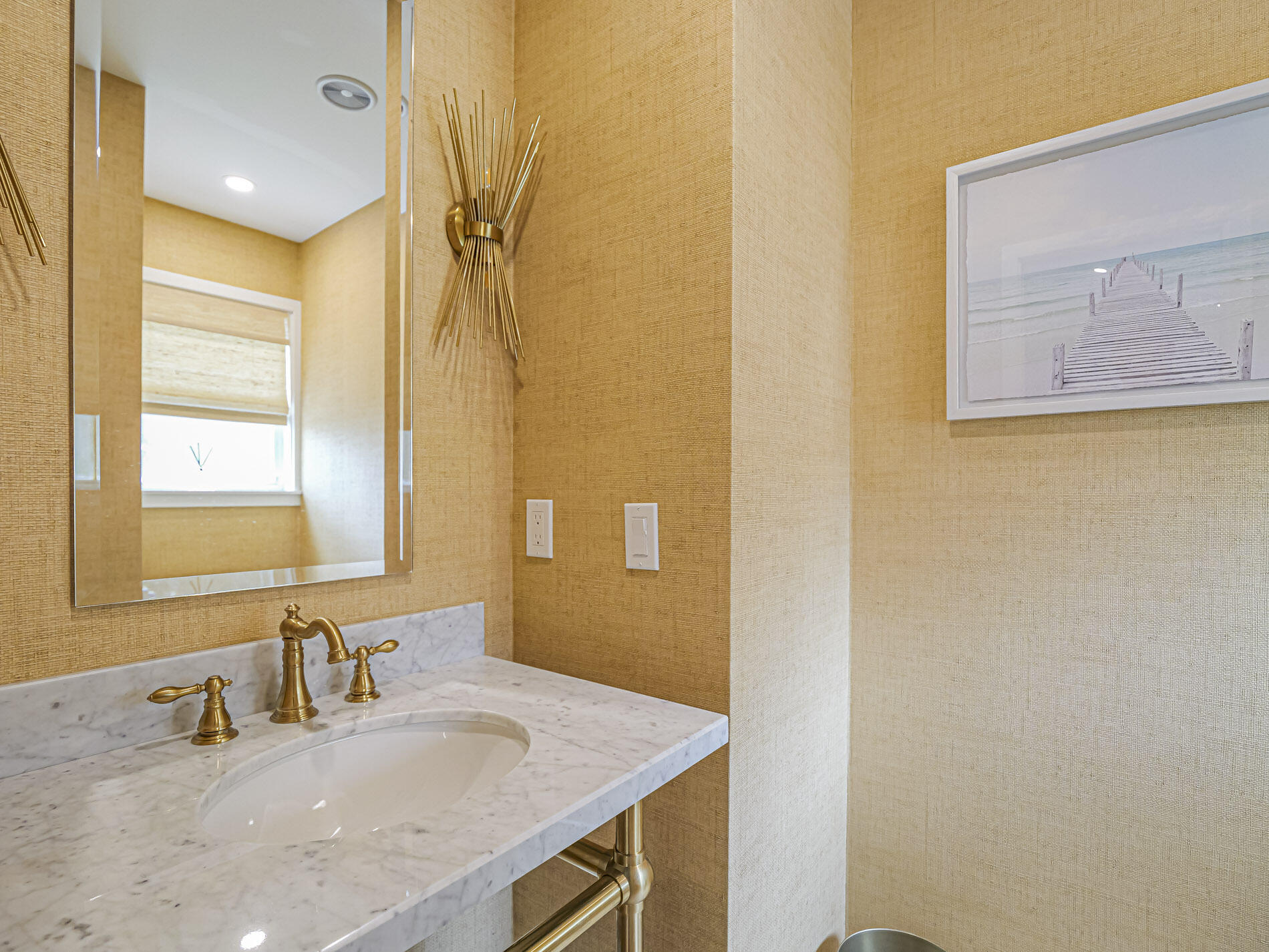 1374 Coral Park Lane 803 Property Photo 4