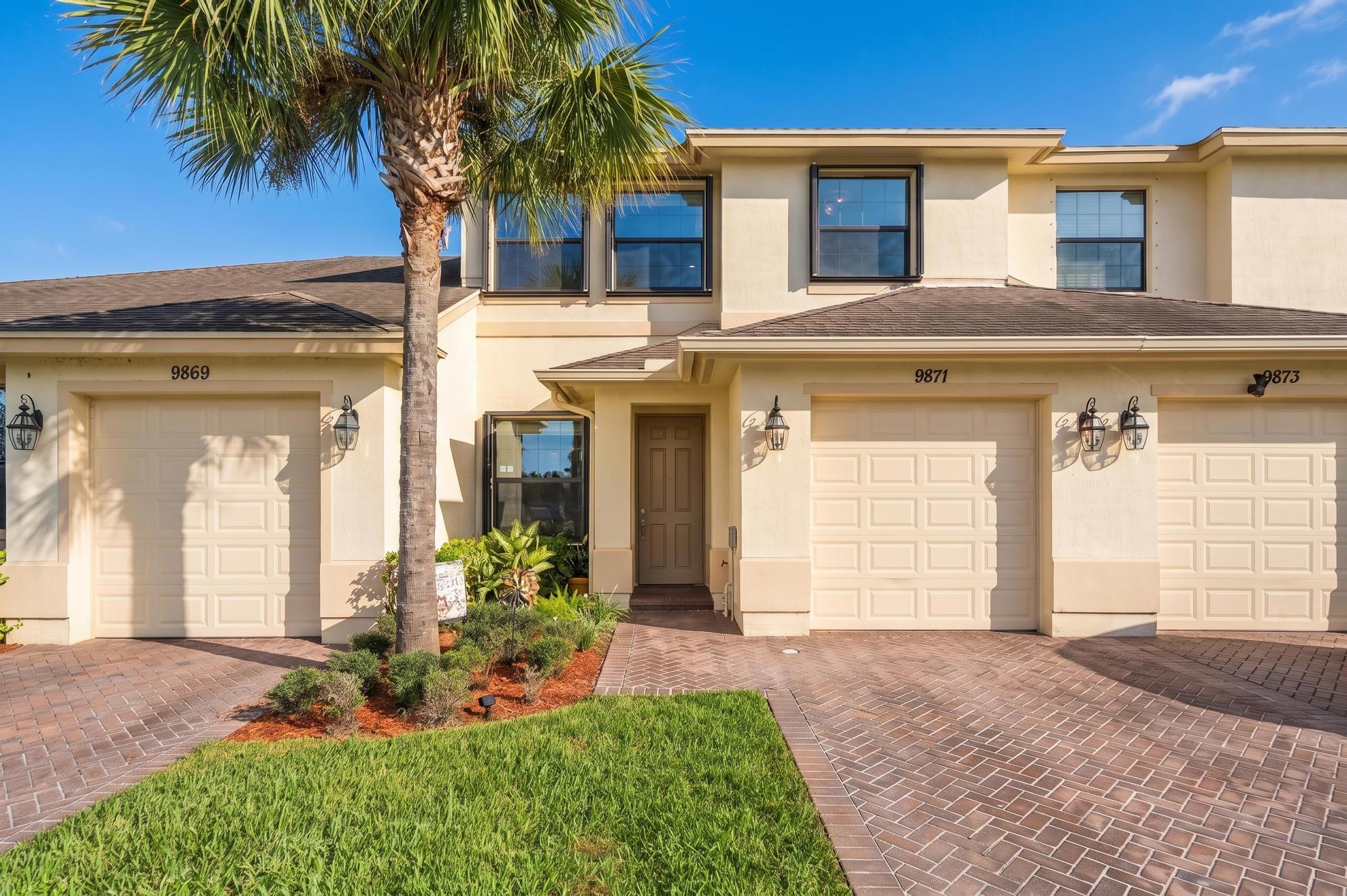 9871 E Villa Circle Property Photo 1