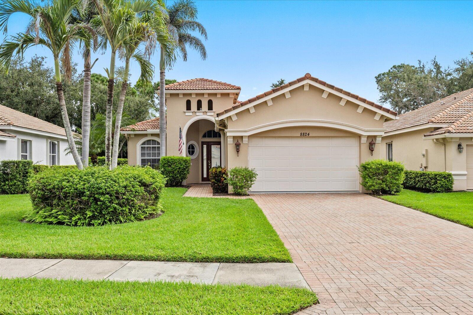 8824 Champions Way Property Photo 3