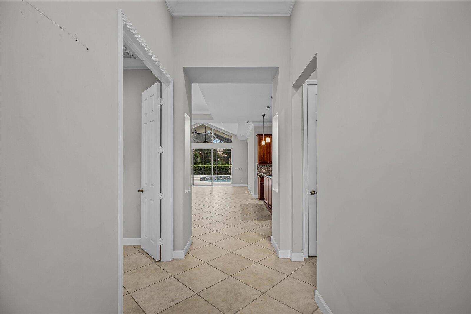 8824 Champions Way Property Photo 5