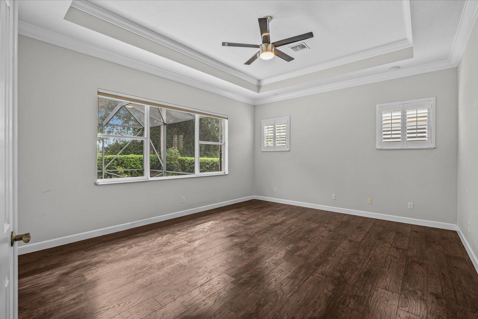 8824 Champions Way Property Photo 14