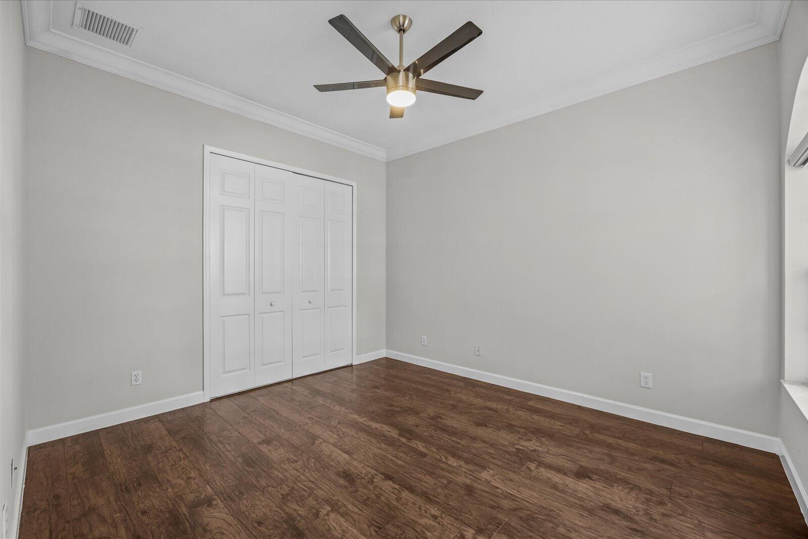 8824 Champions Way Property Photo 22