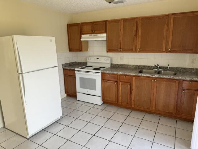 4839 Gulfstream Road Property Photo 4