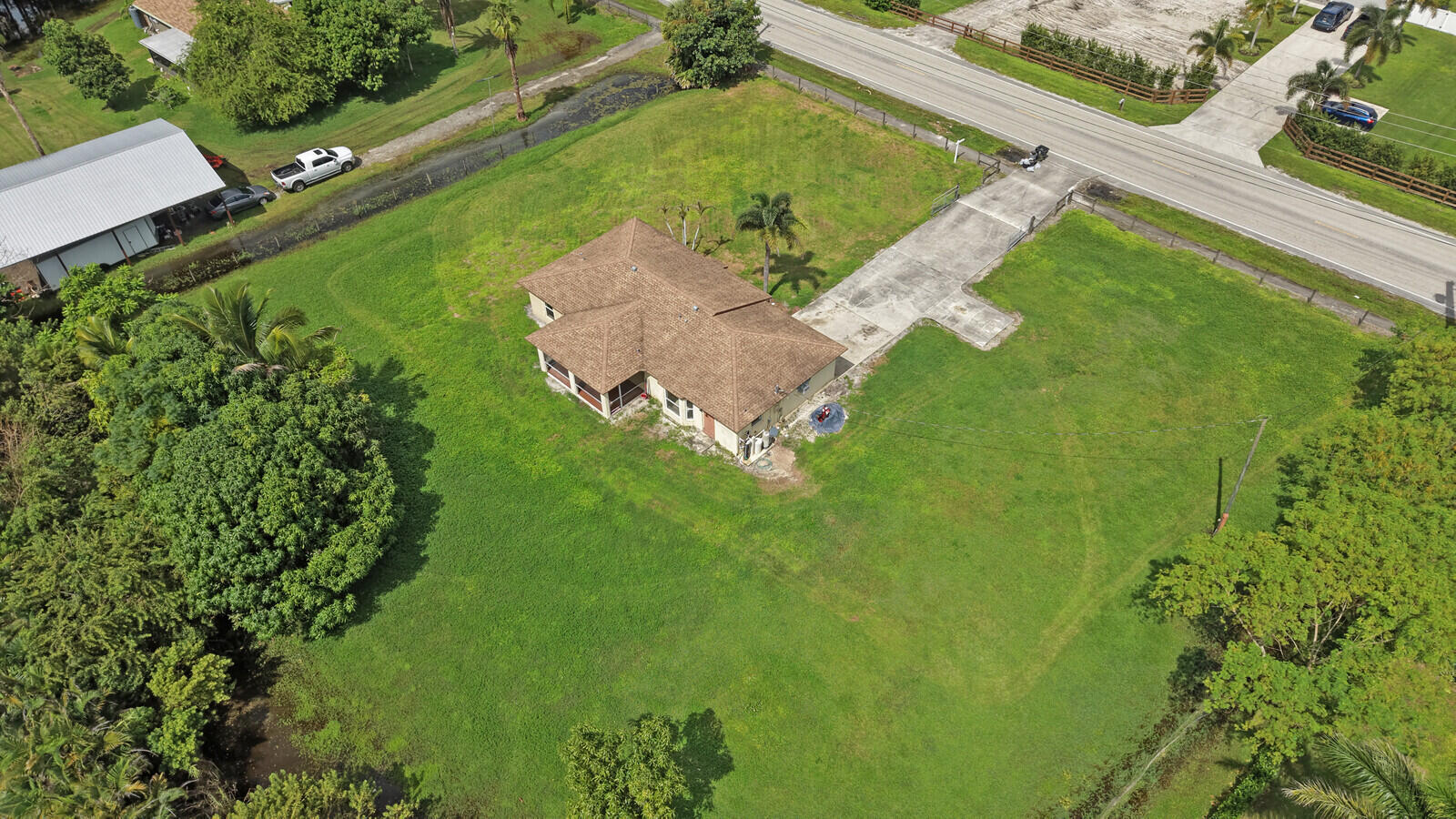 13172 Orange Boulevard Property Photo 2