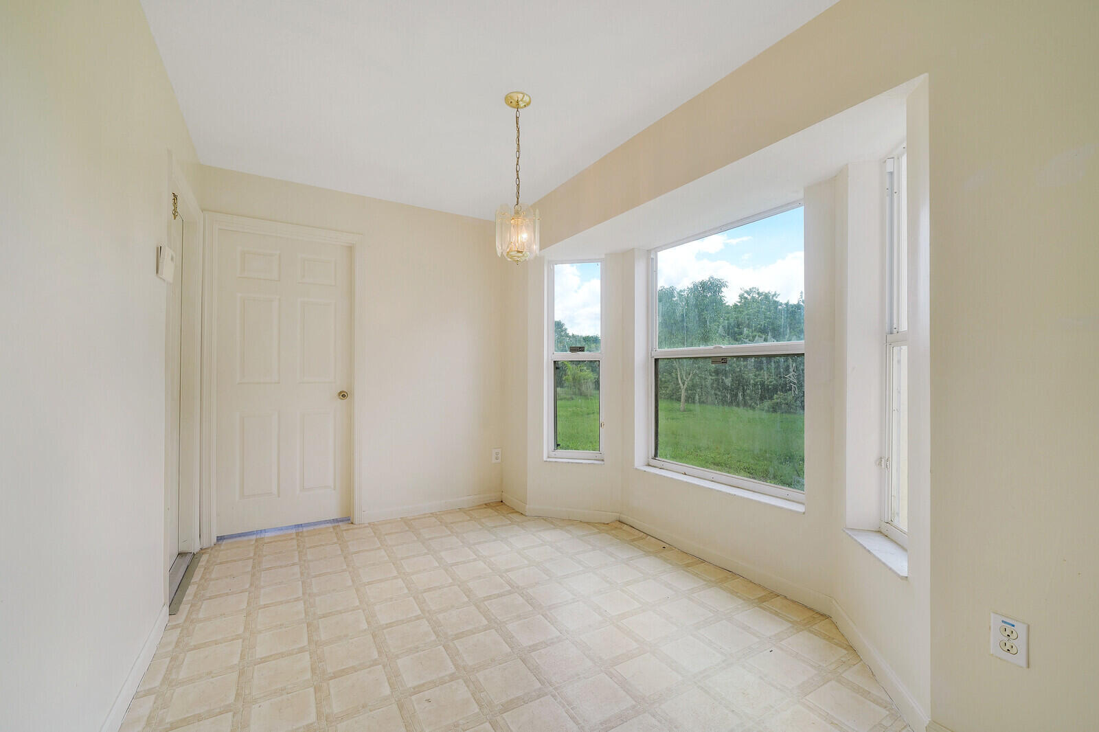13172 Orange Boulevard Property Photo 16