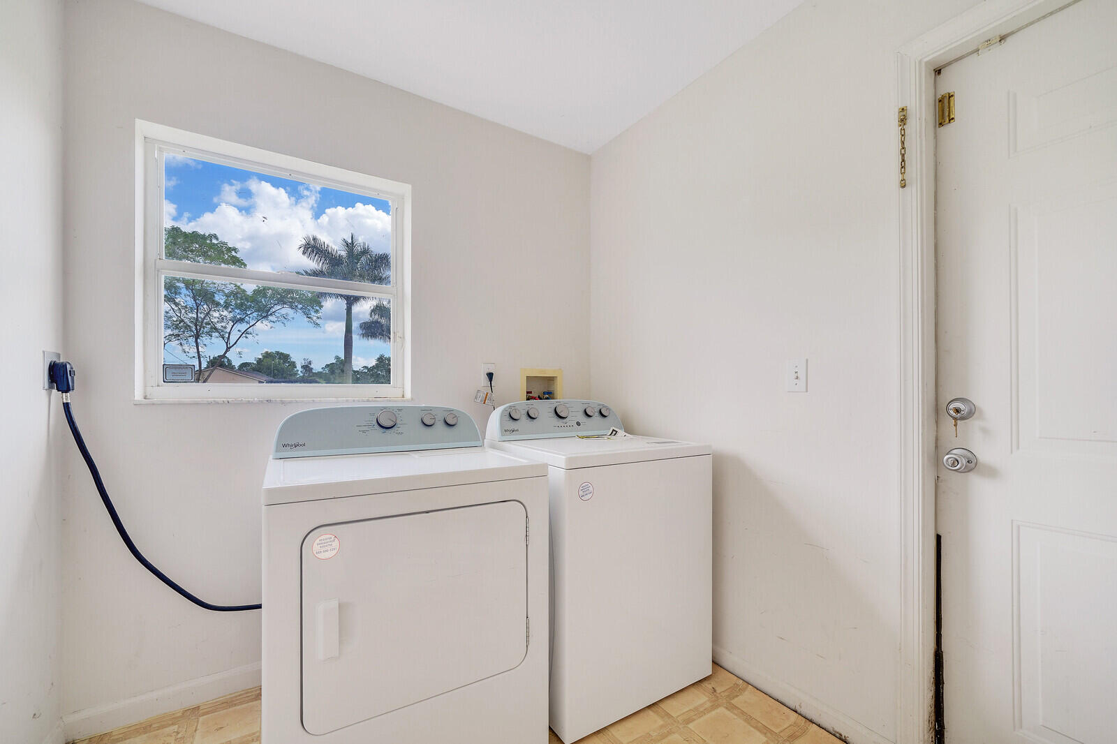 13172 Orange Boulevard Property Photo 18