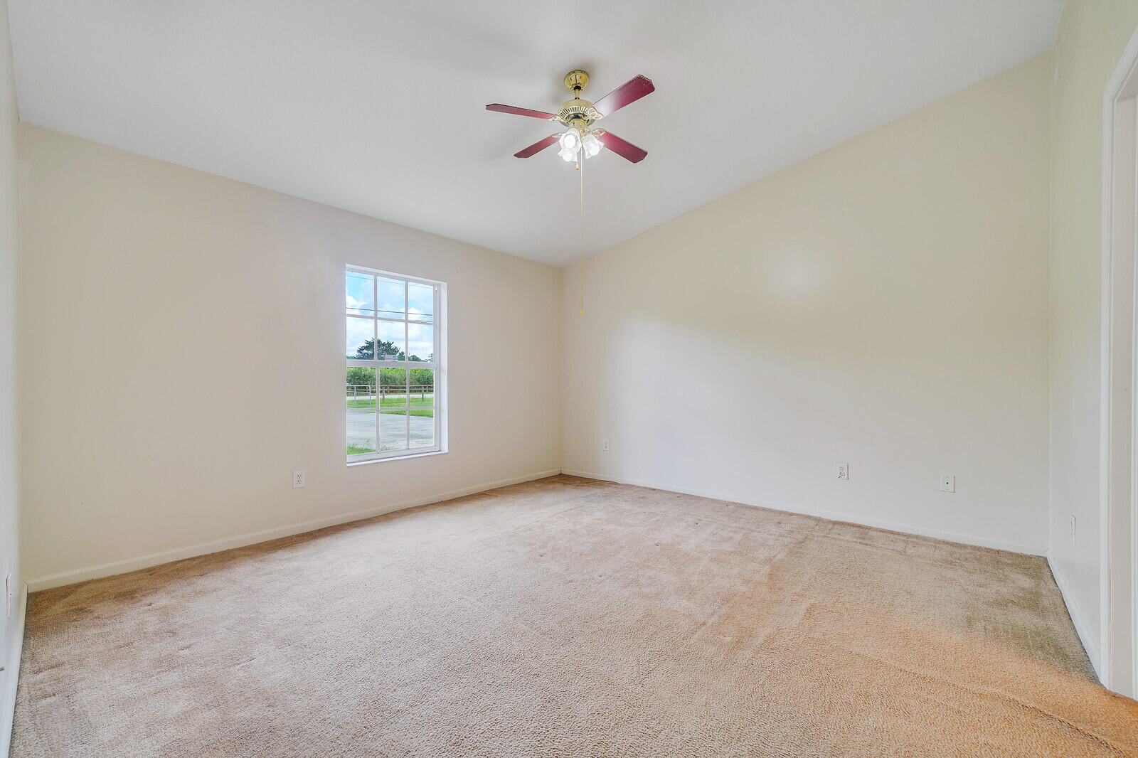 13172 Orange Boulevard Property Photo 21