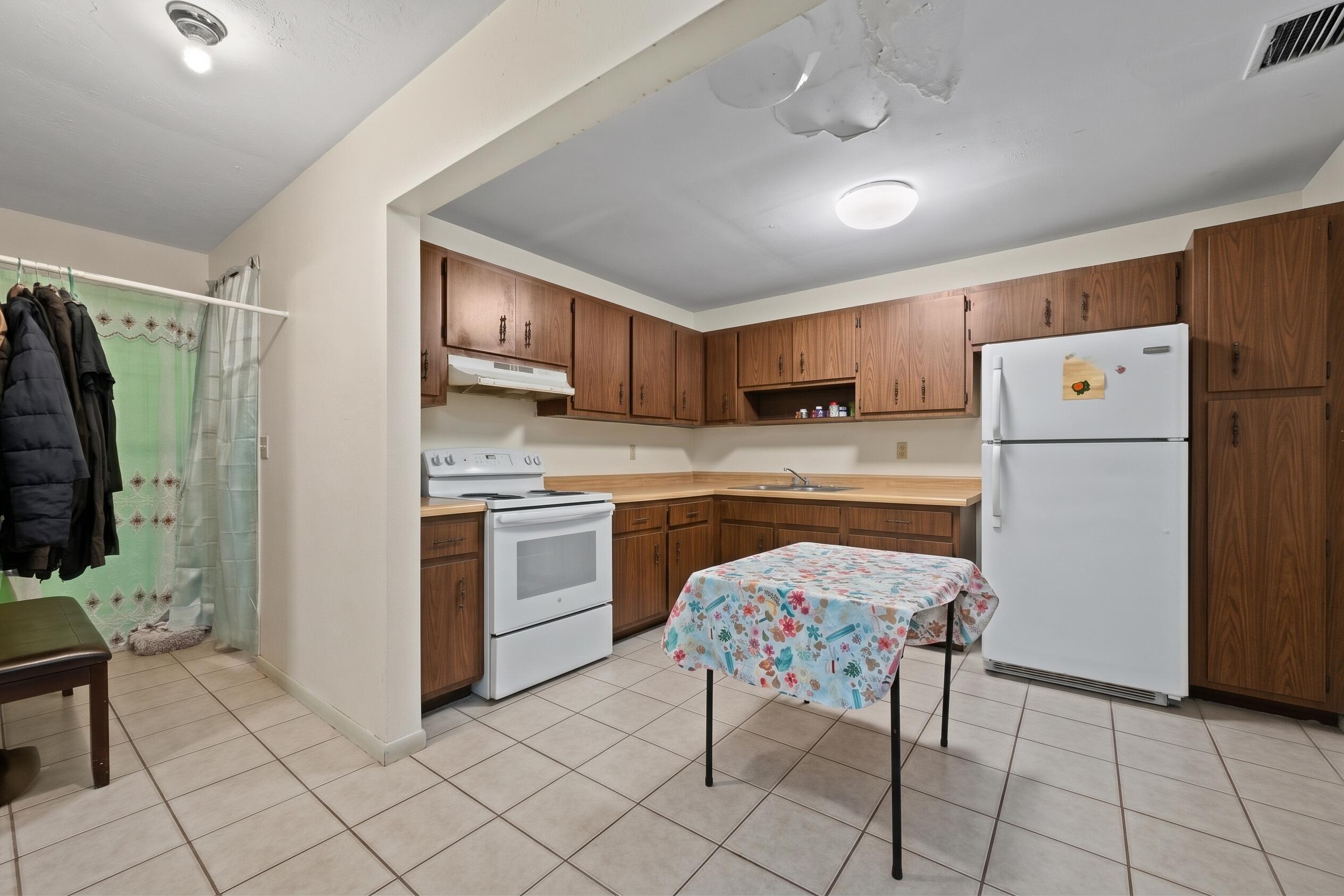 149 Broward Avenue Property Photo 2