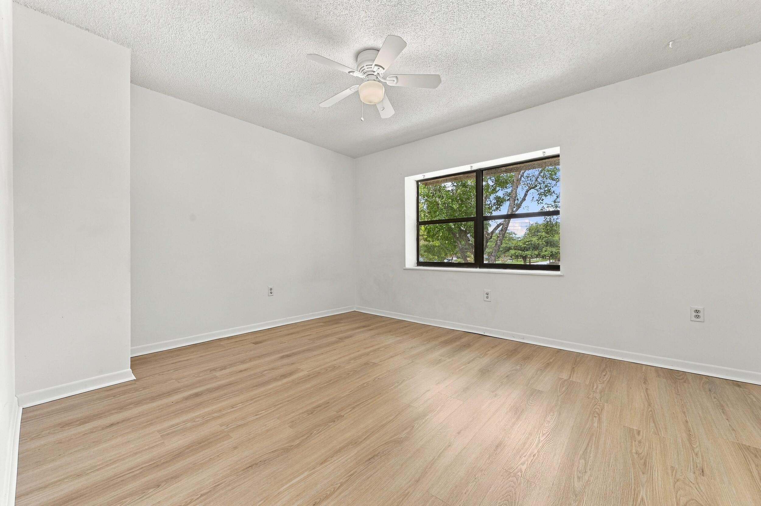4153 Coral Springs Drive Property Photo 18