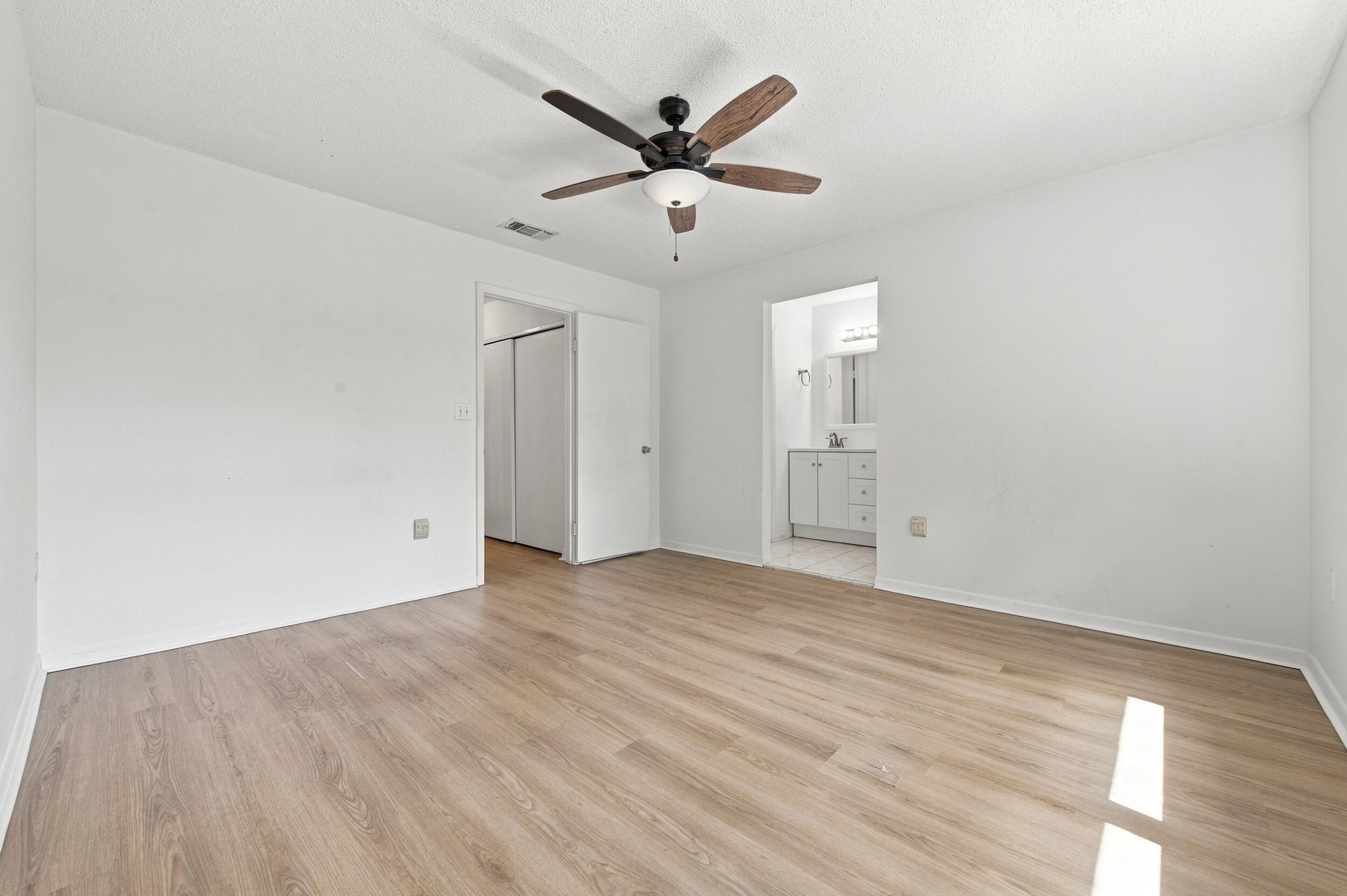 4153 Coral Springs Drive Property Photo 20
