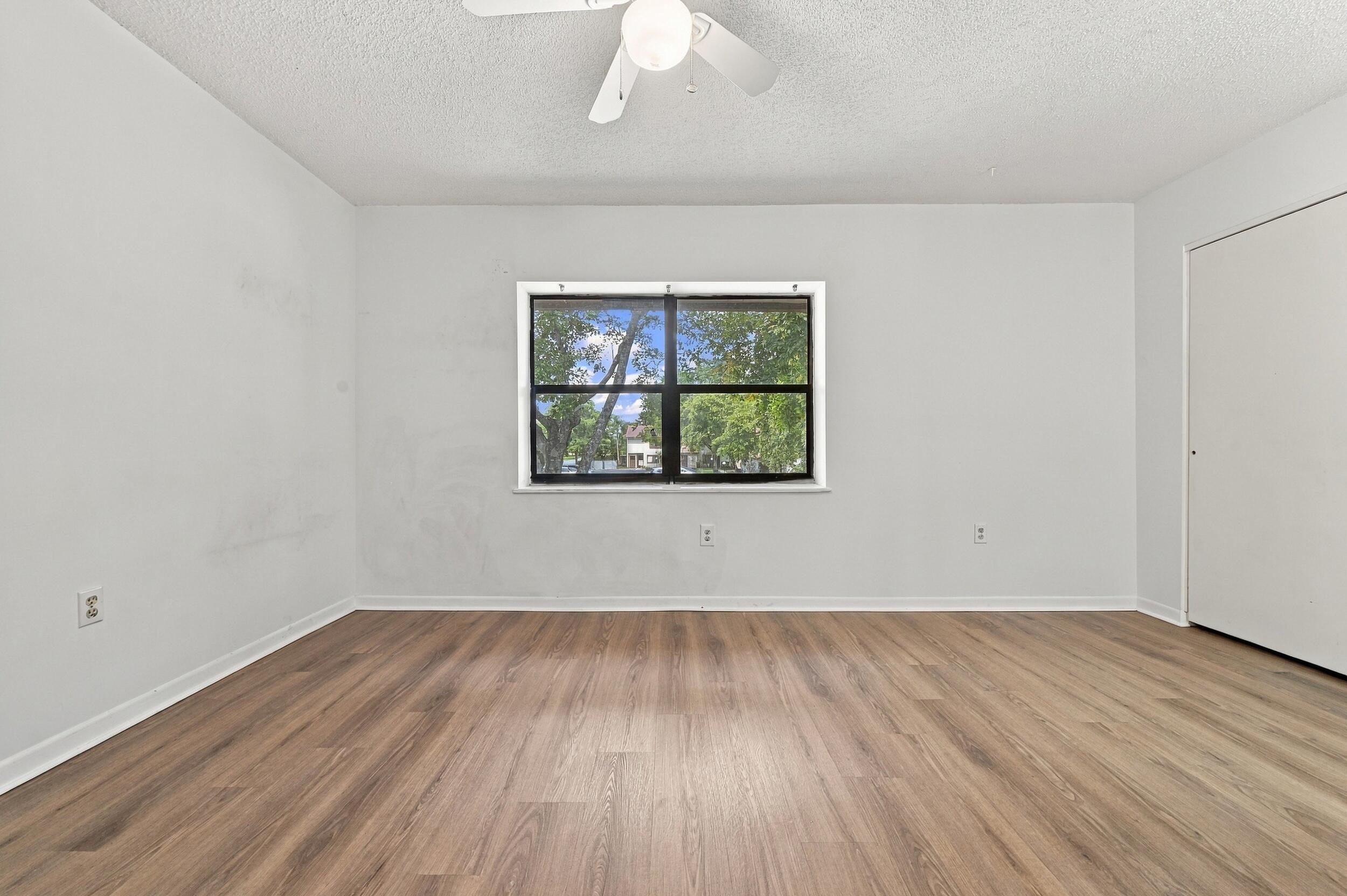 4153 Coral Springs Drive Property Photo 24