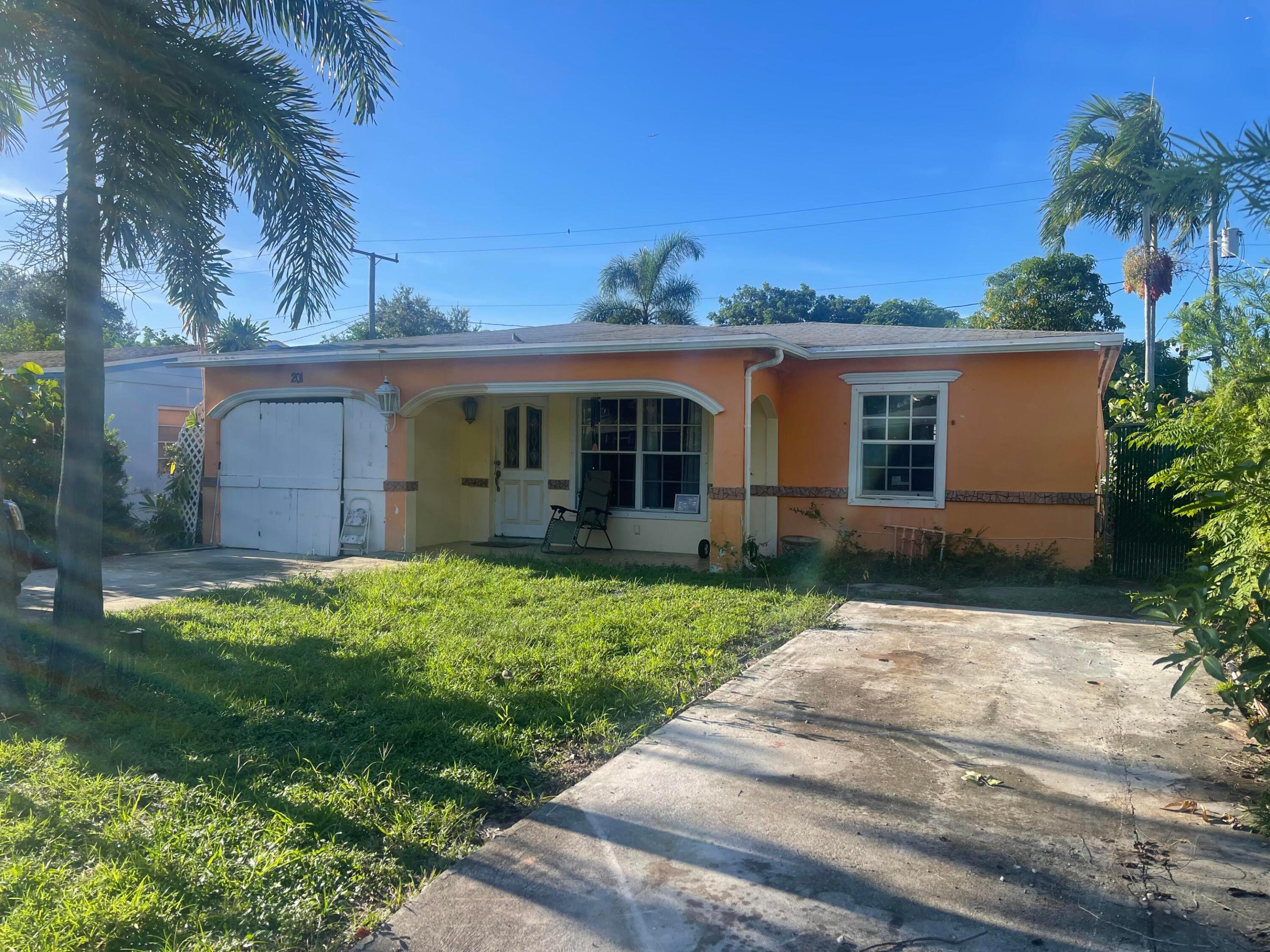 201 Nw 52nd Street Property Photo 1