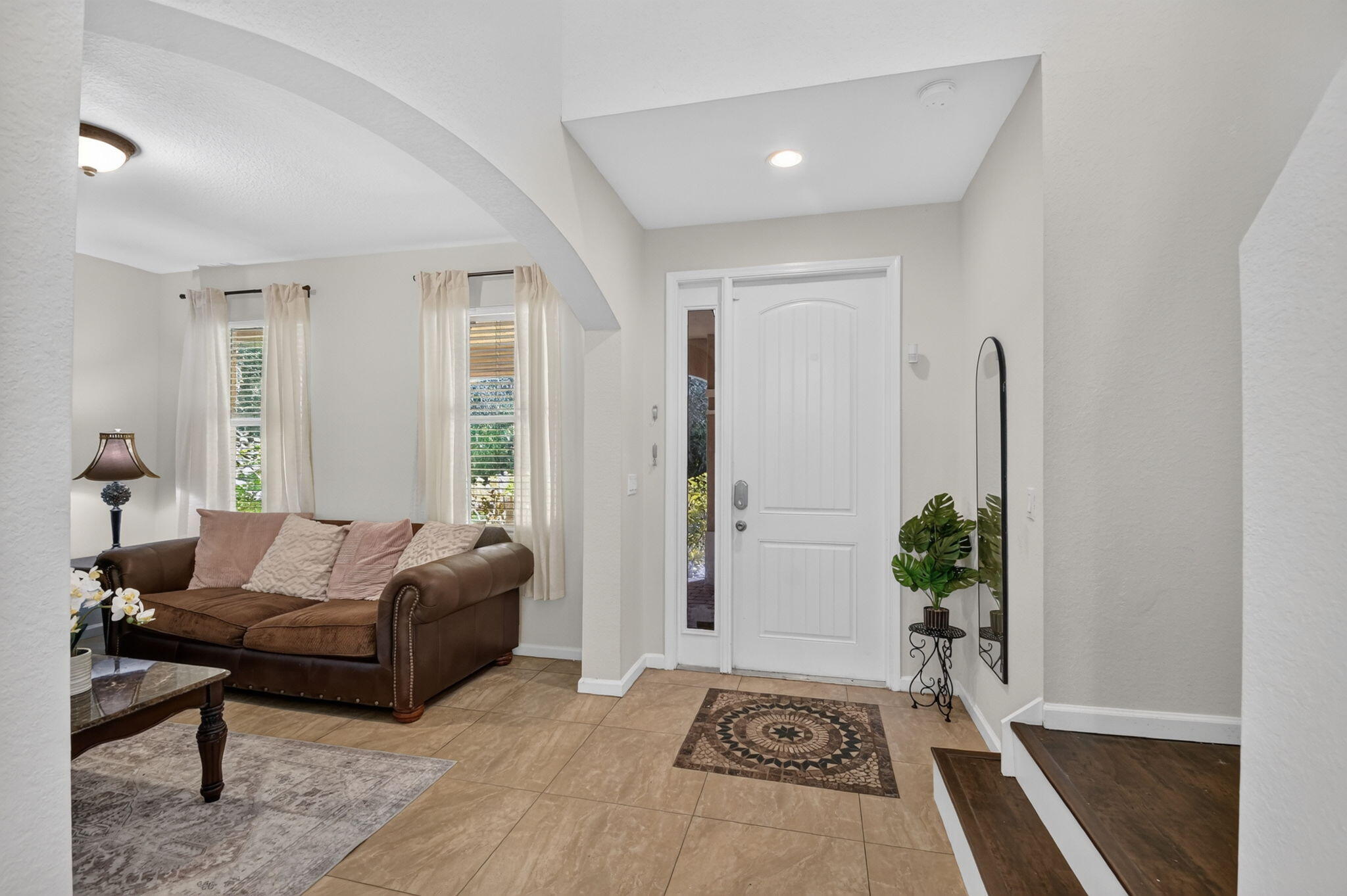 9070 Winterhaven Circle Property Photo 8