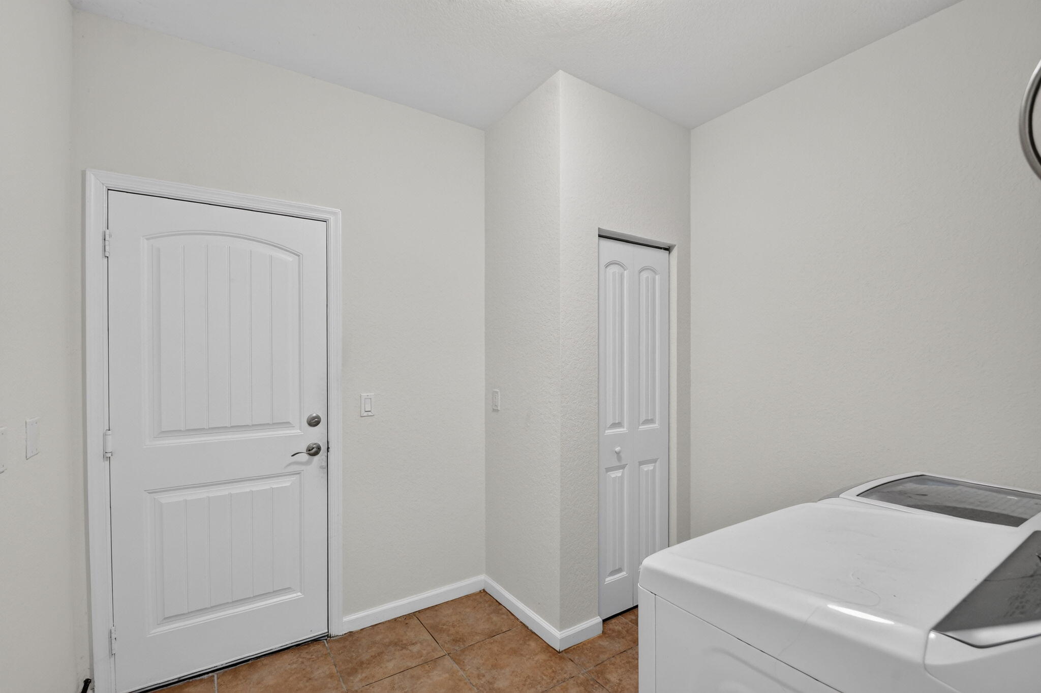 9070 Winterhaven Circle Property Photo 33