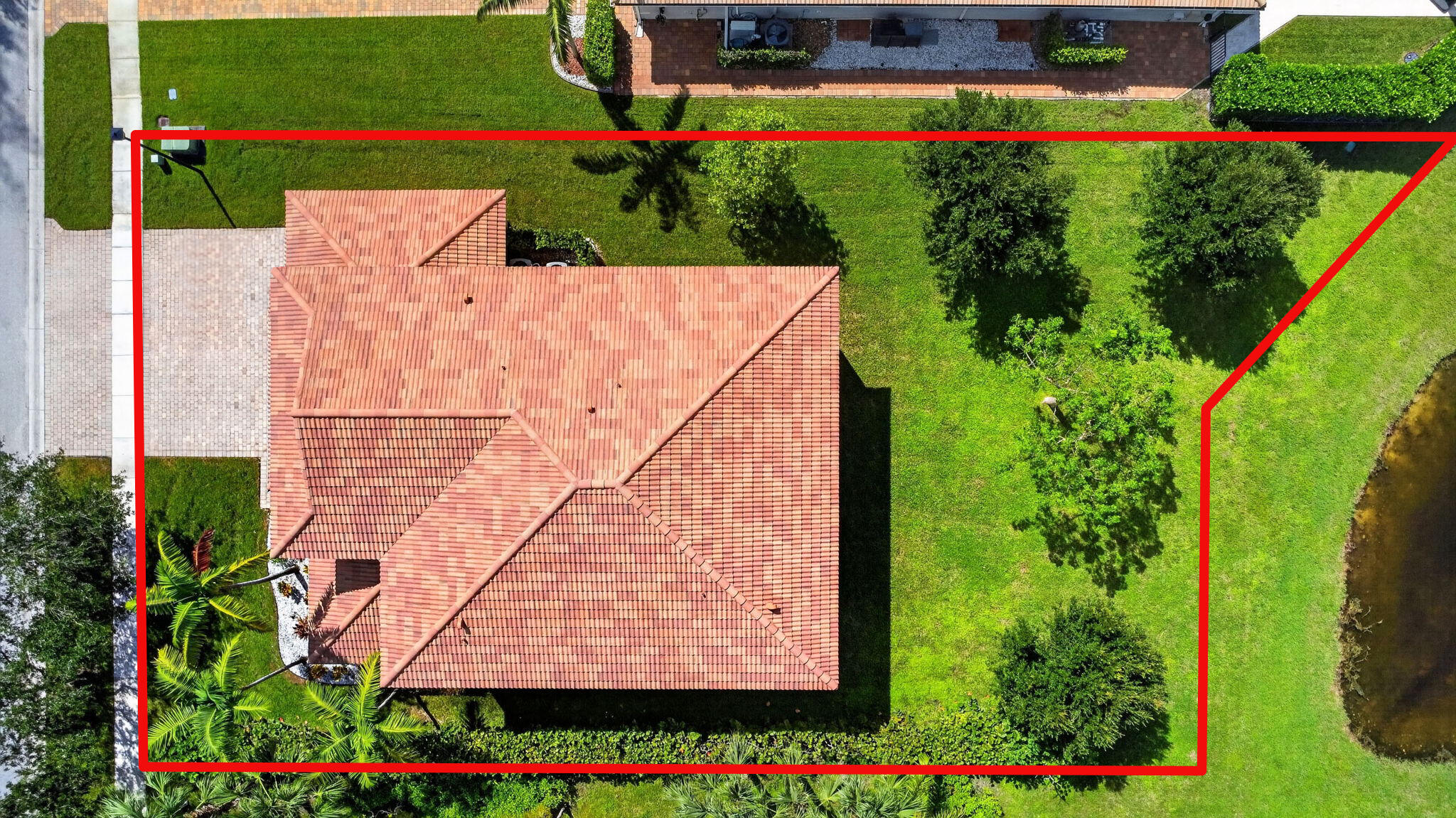 9070 Winterhaven Circle Property Photo 35