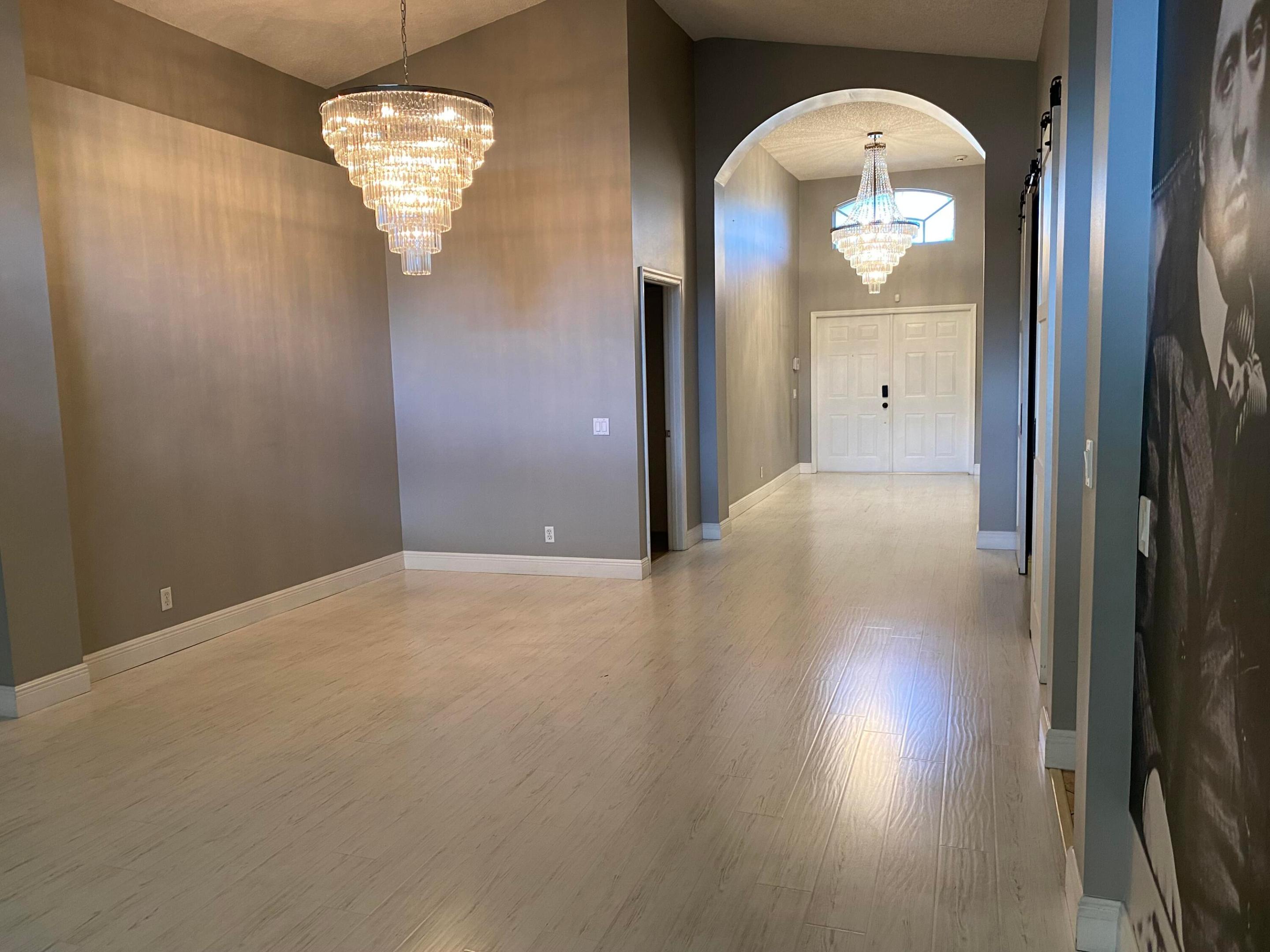 6330 Harbour Oak Drive Property Photo 4