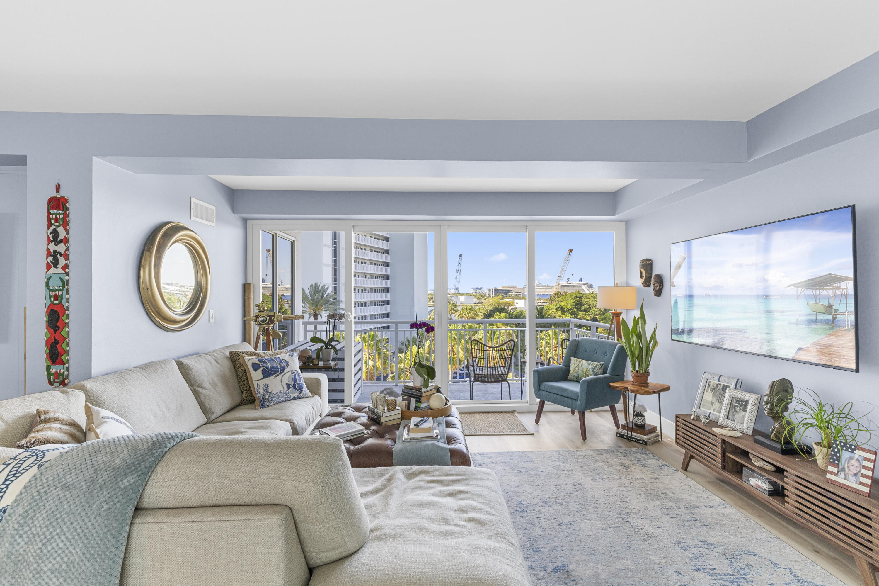 1920 S Ocean Drive 611 Property Photo 3