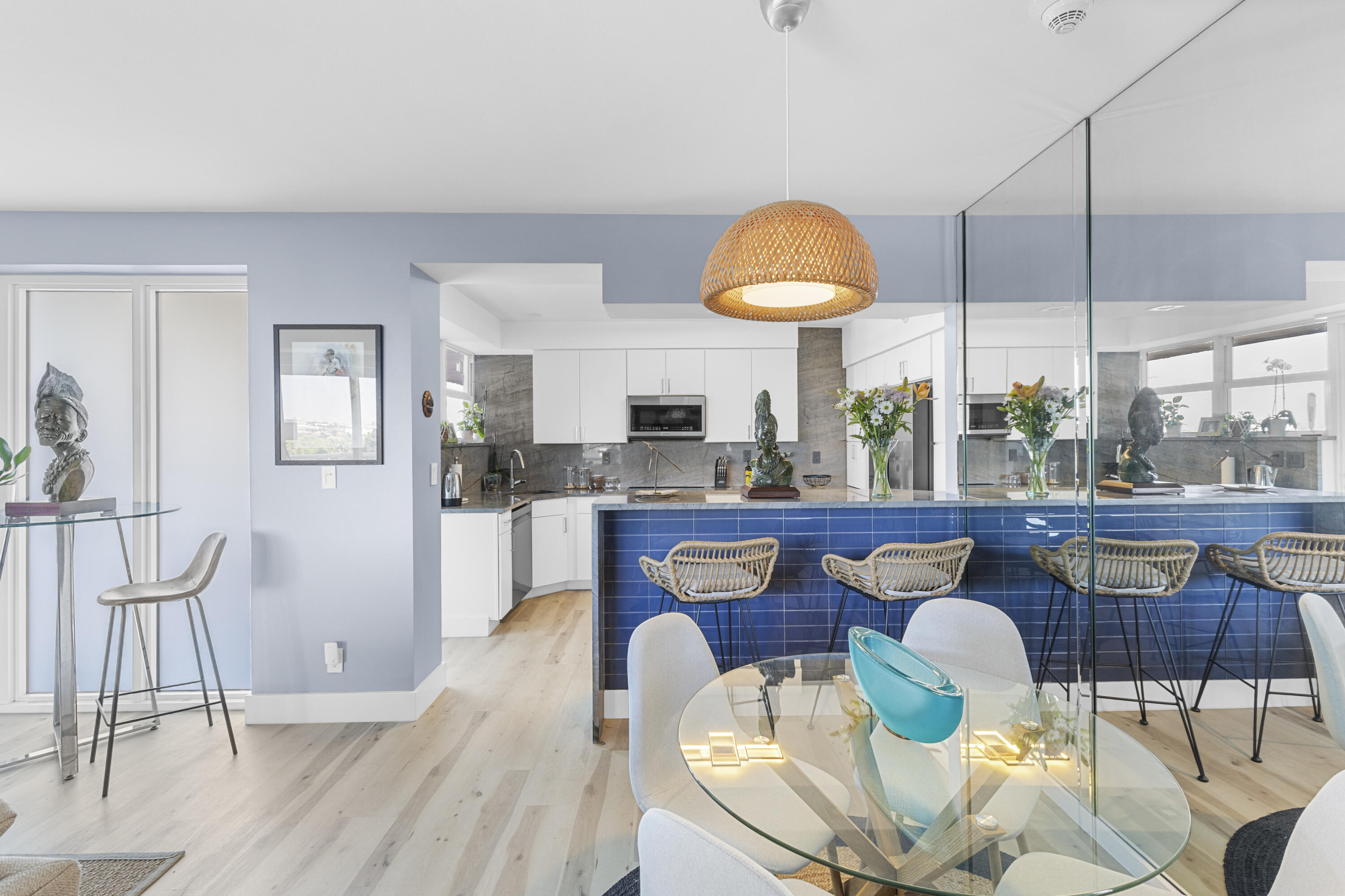 1920 S Ocean Drive 611 Property Photo 17
