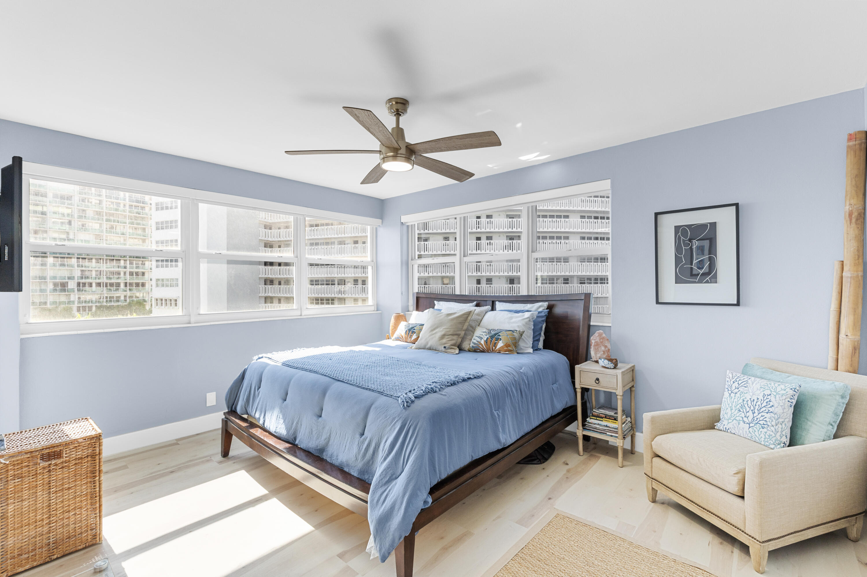 1920 S Ocean Drive 611 Property Photo 25