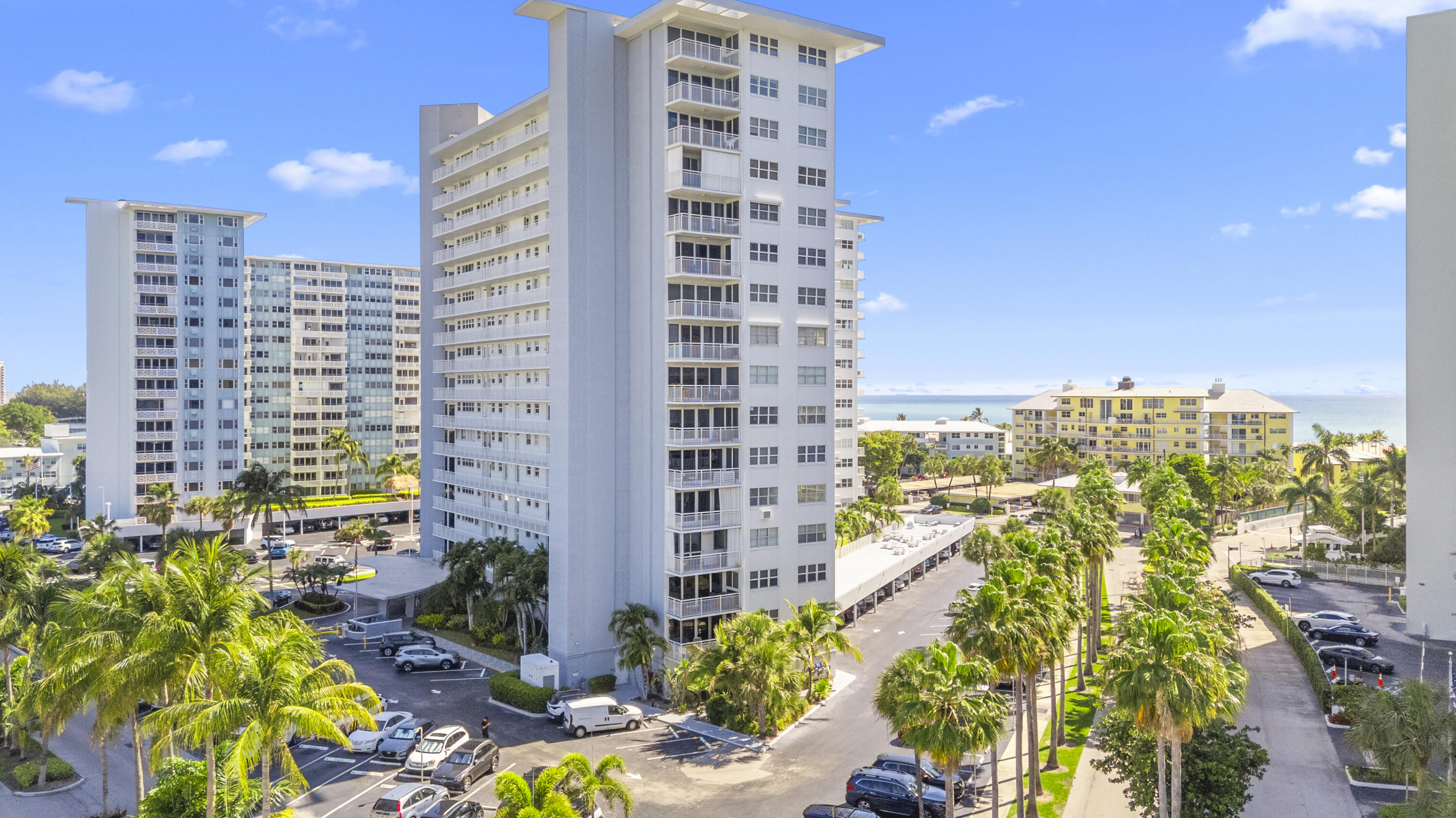 1920 S Ocean Drive 611 Property Photo 29