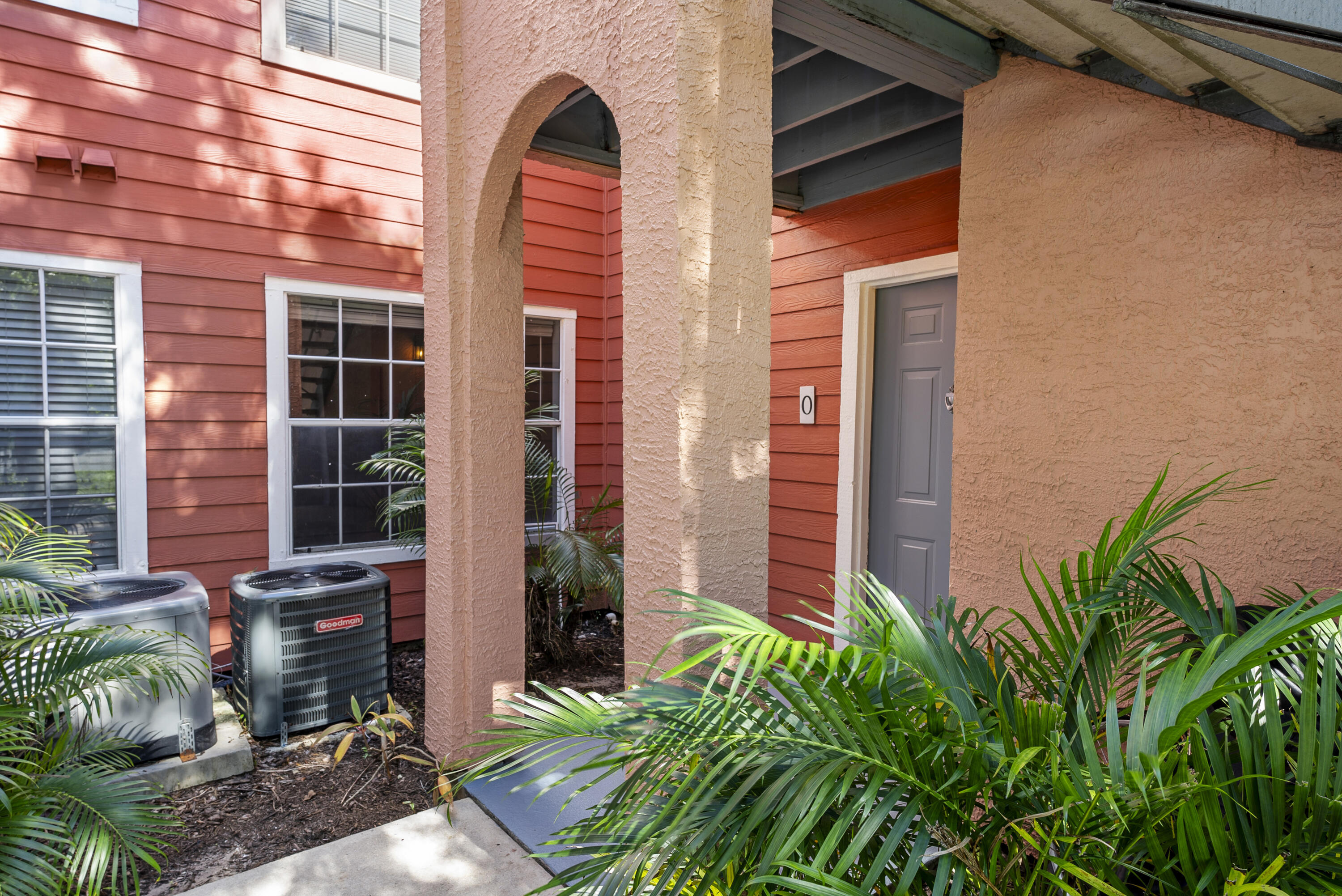 1001 Crystal Way O Property Photo 28