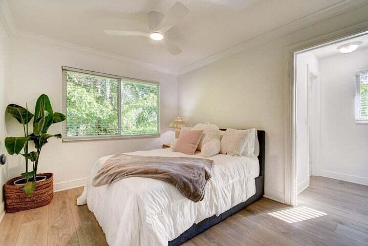 45 Se 7th Avenue Property Photo 13
