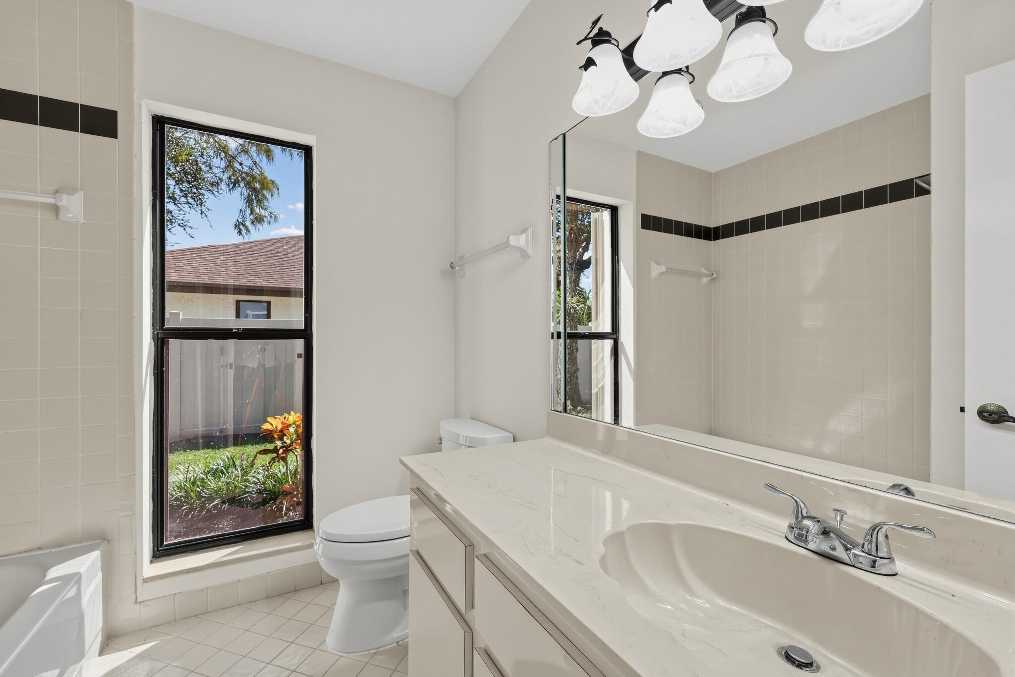 835 Ivy Drive Property Photo 26