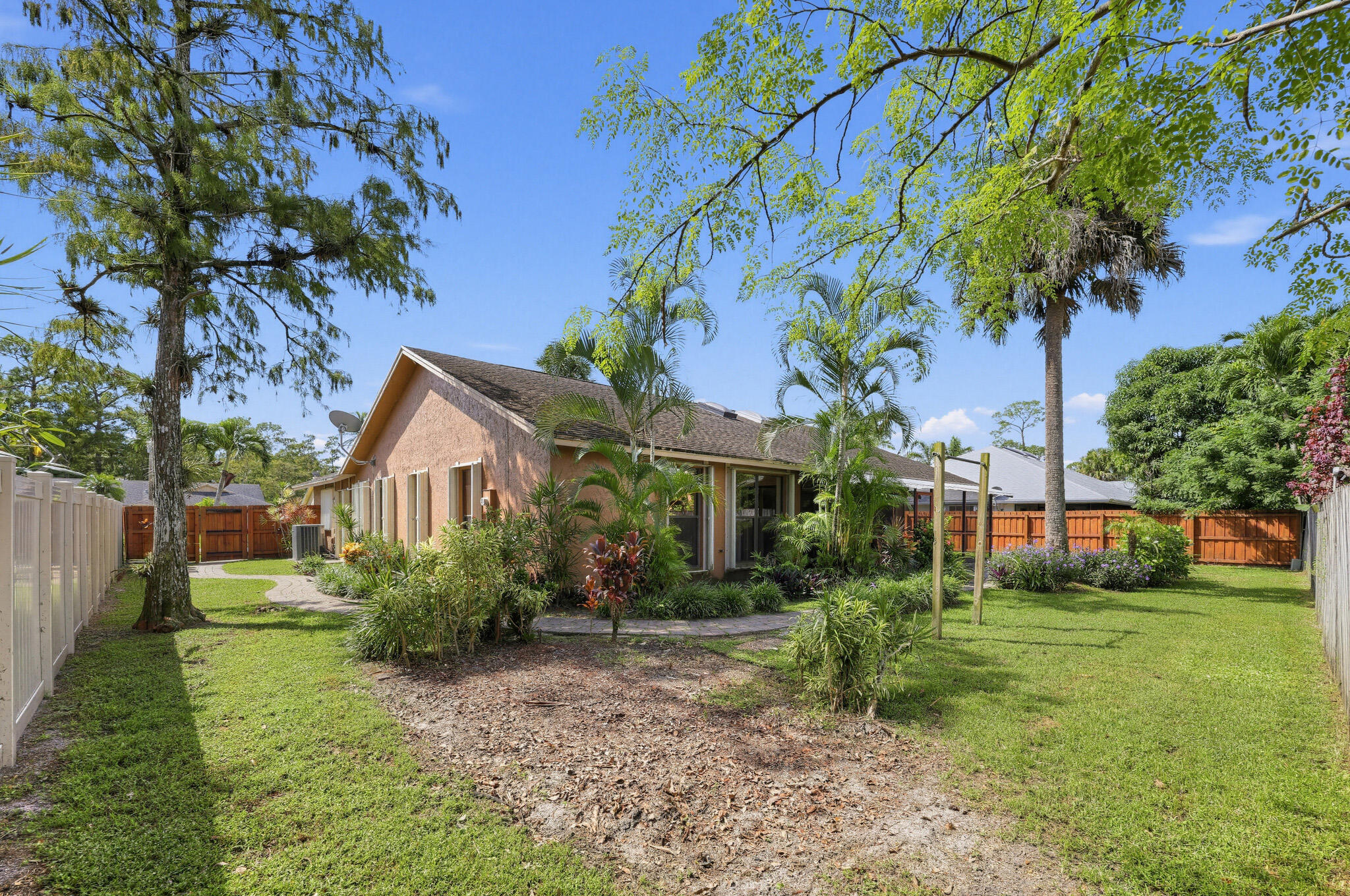 835 Ivy Drive Property Photo 34