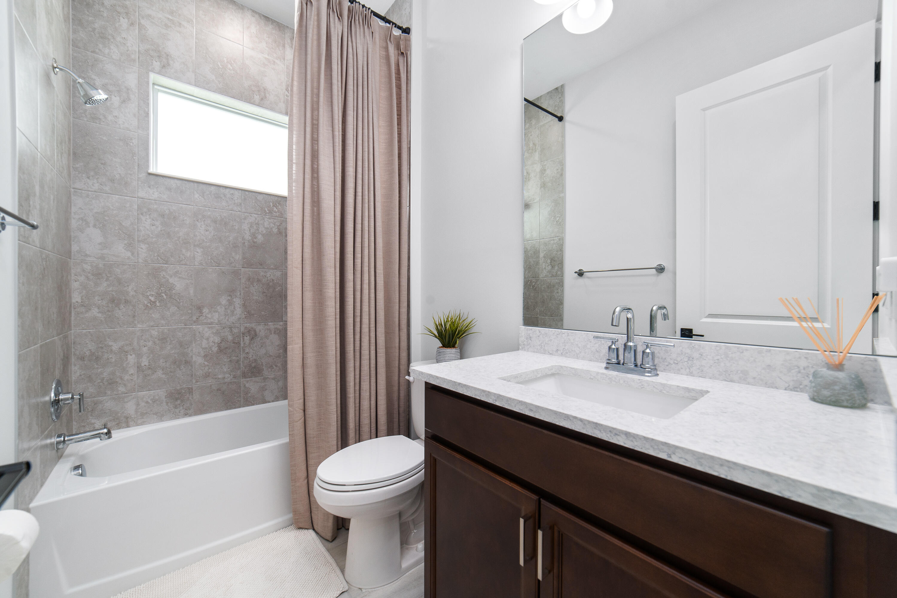 14176 Foothill Falls Way Property Photo 21