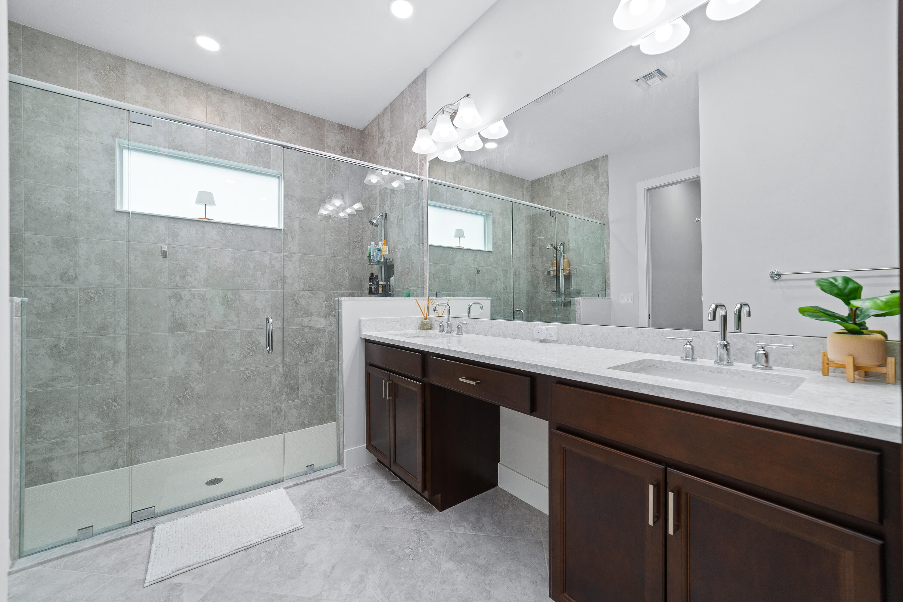14176 Foothill Falls Way Property Photo 34