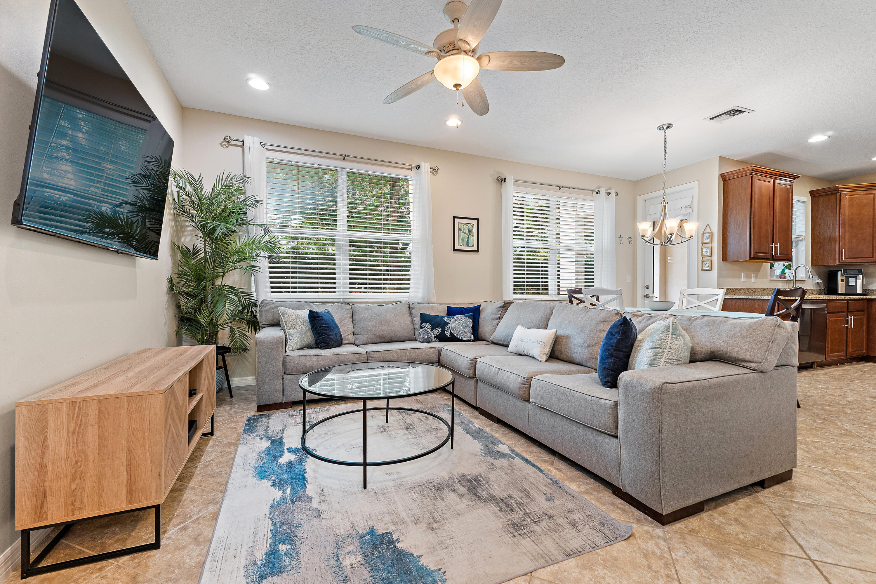 4677 Mediterranean Circle Property Photo 6