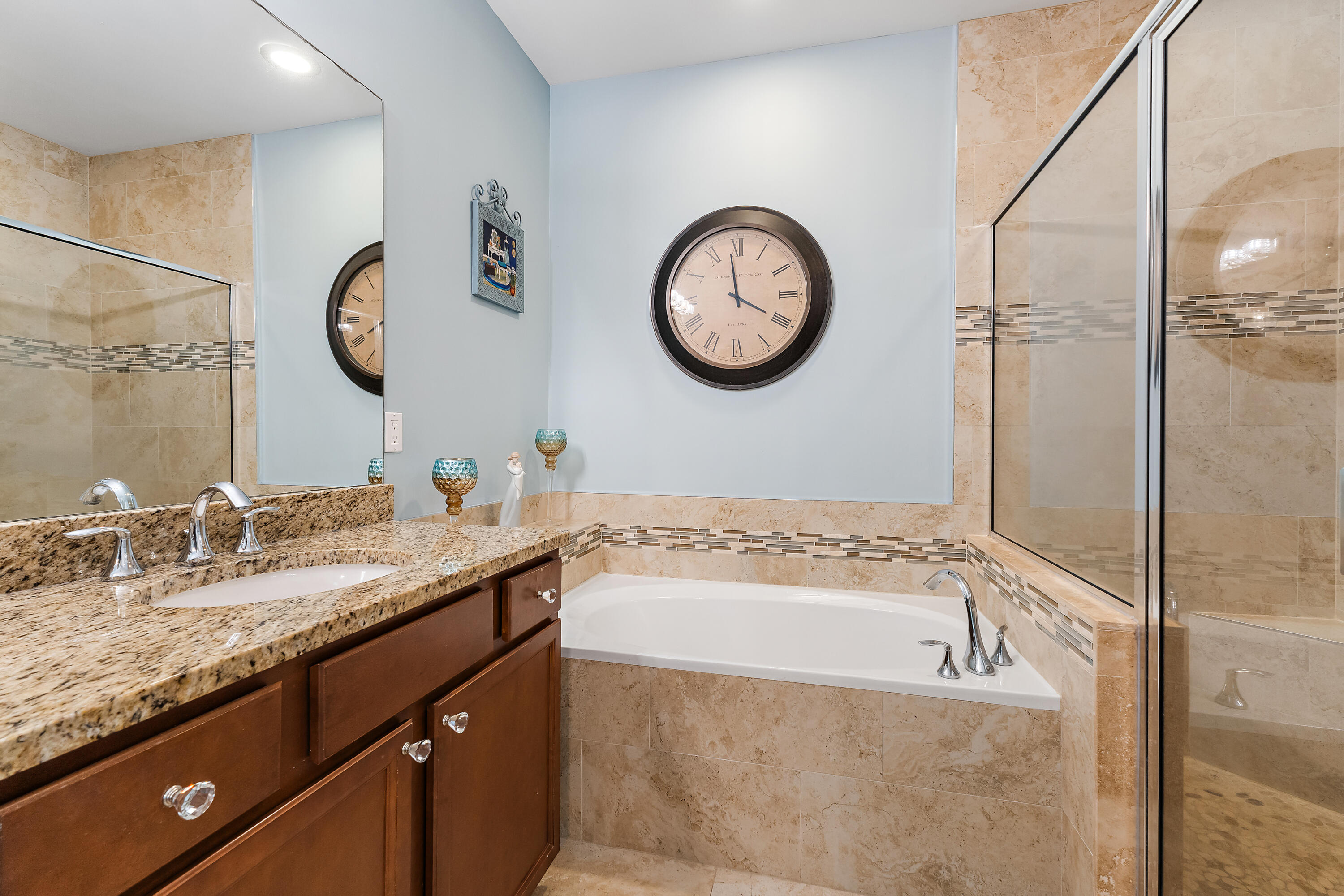4677 Mediterranean Circle Property Photo 16