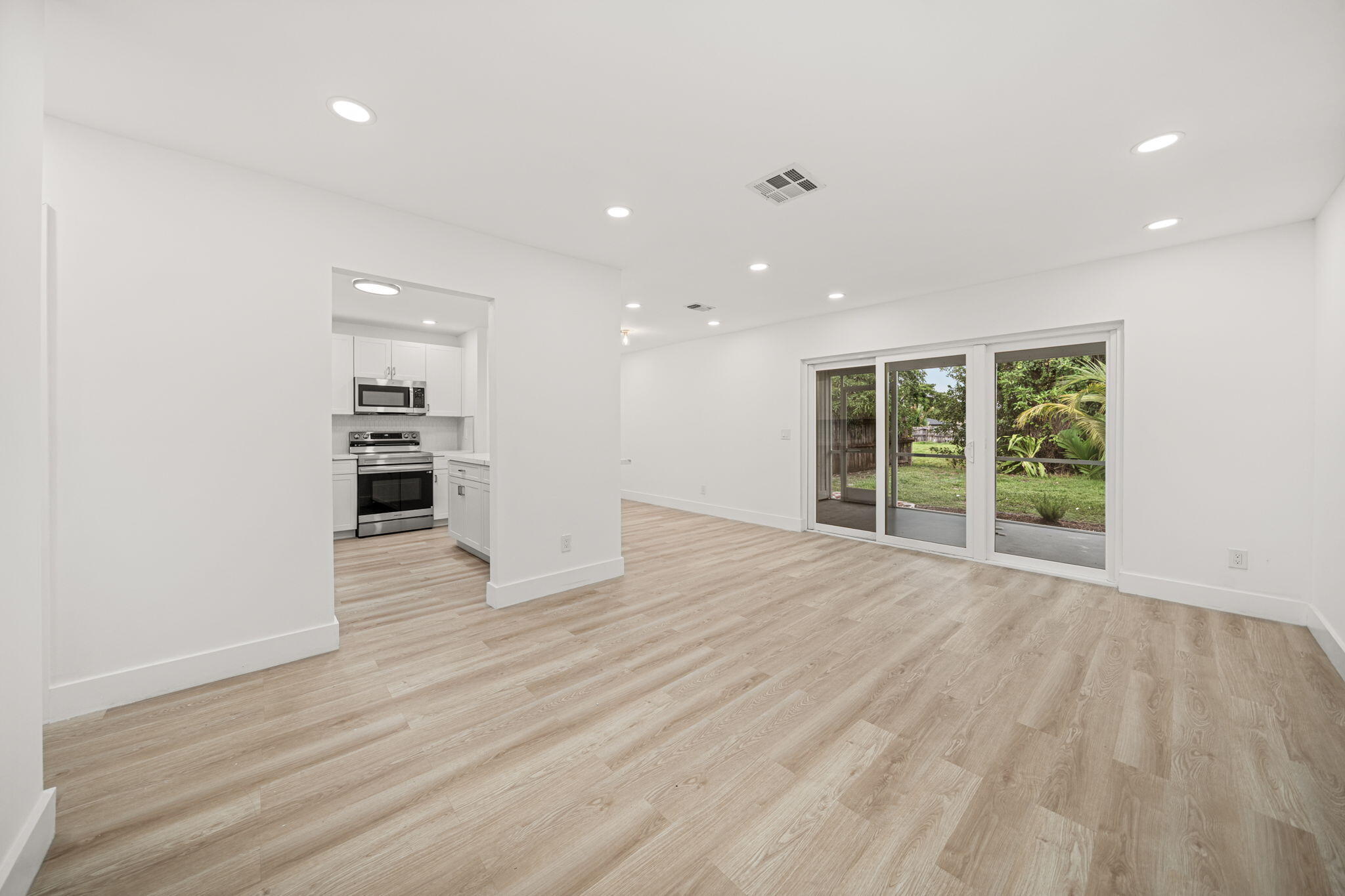 5965 Caribbean Boulevard Property Photo 6