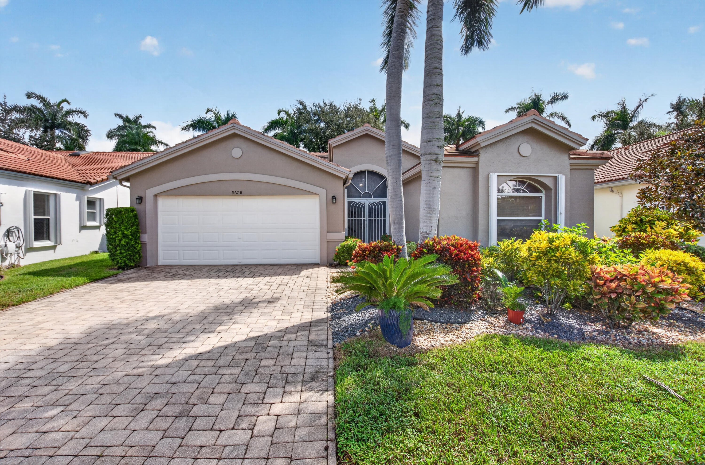9678 HARBOUR LAKE Circle Property Photo 1