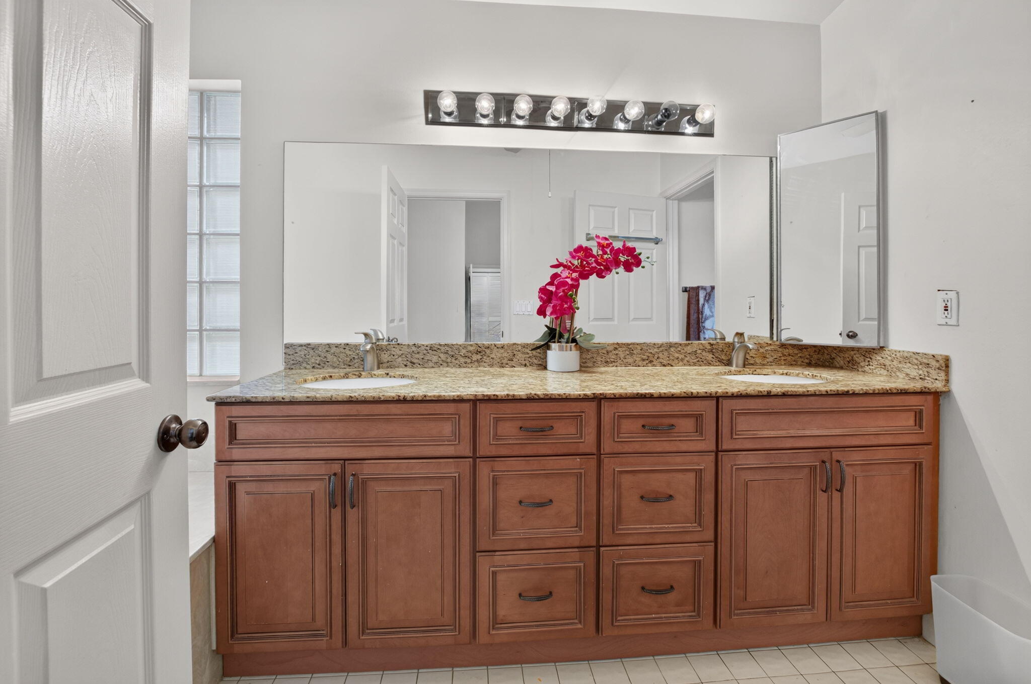 9678 Harbour Lake Circle Property Photo 30