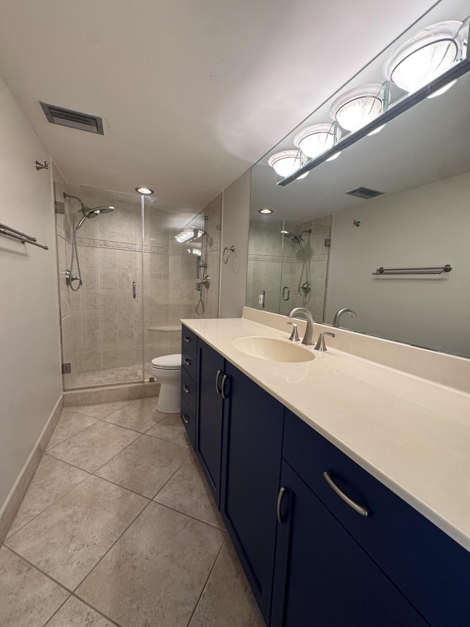 2800 N Ocean Drive A-22b Property Photo 12
