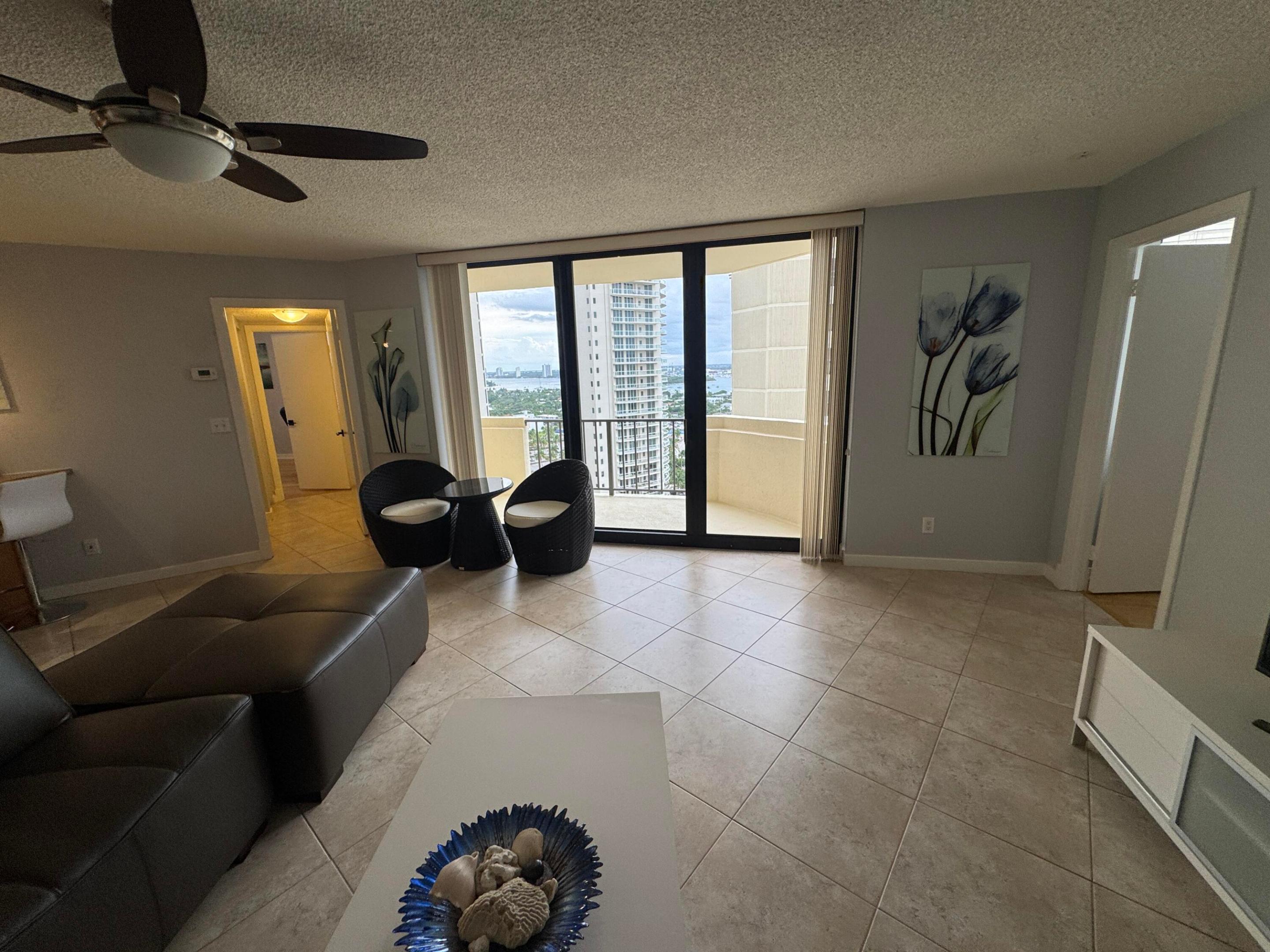 2800 N Ocean Drive A-22b Property Photo 15