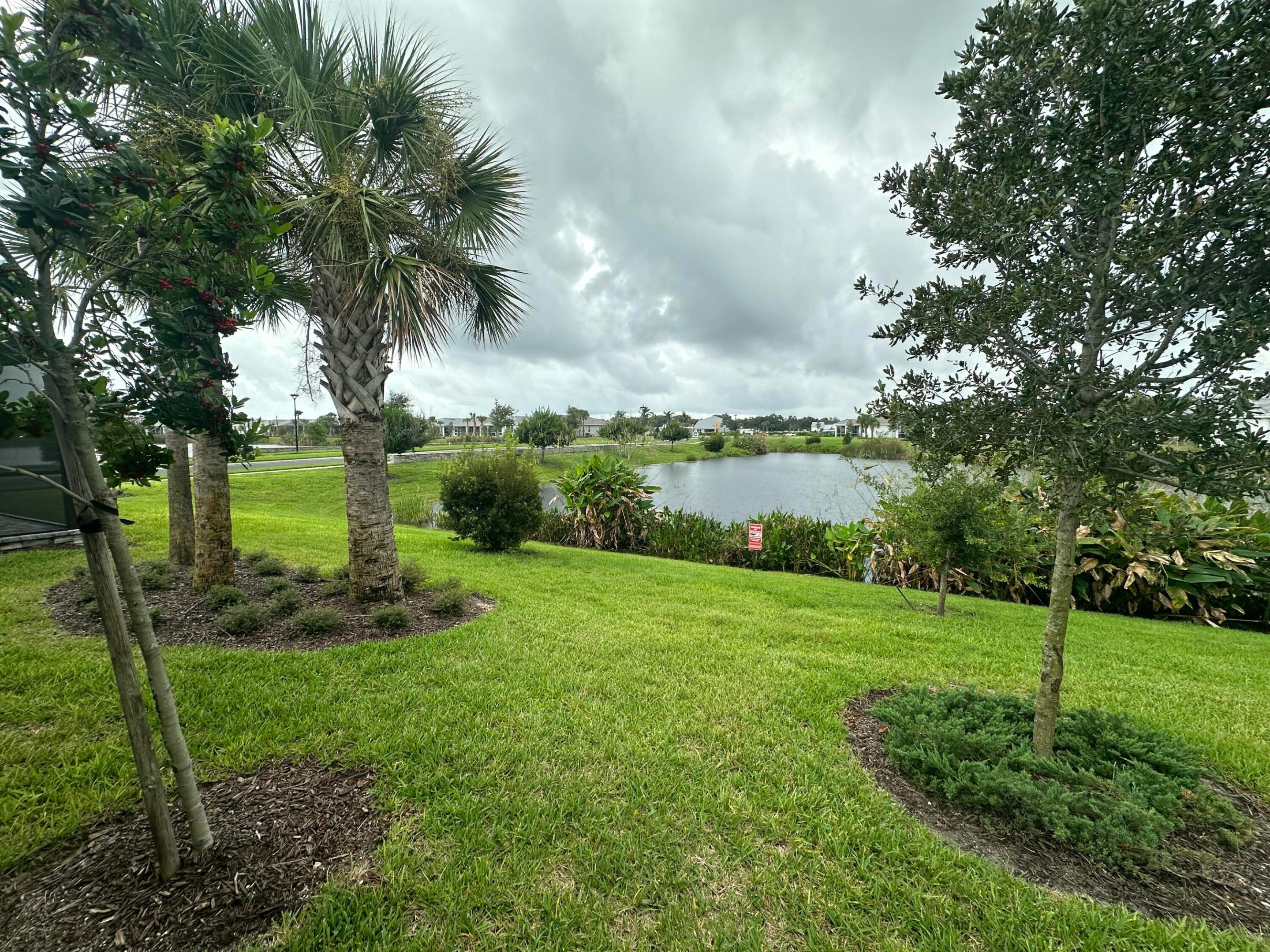 4501 Jolly Roger Manor Property Photo 6