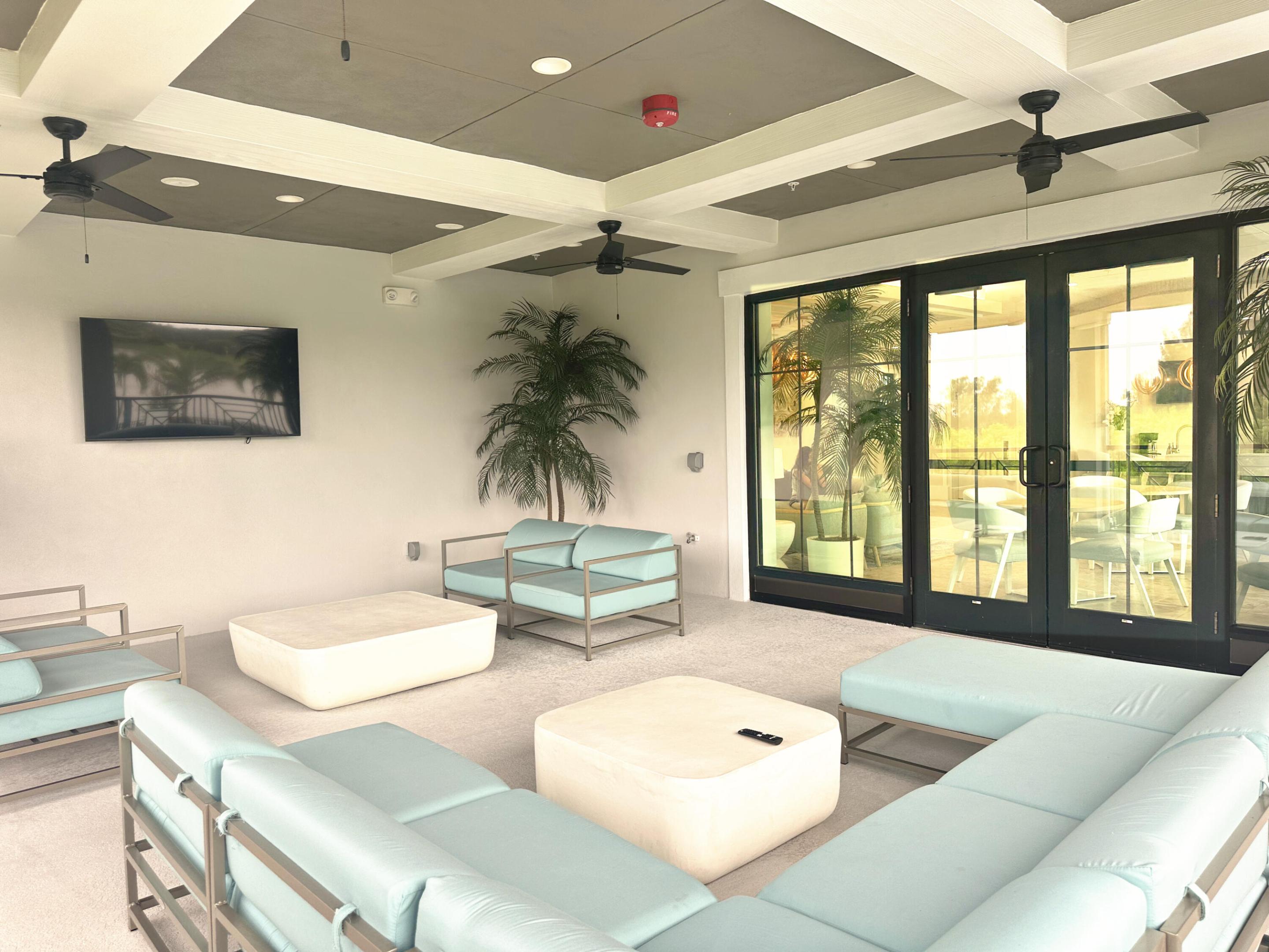 4501 Jolly Roger Manor Property Photo 31