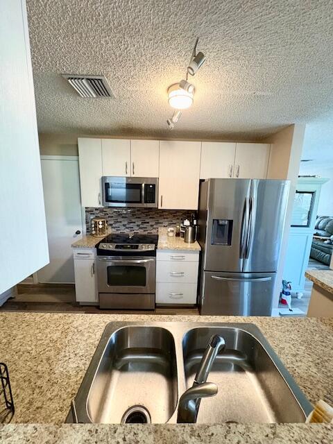 10313 Boynton Place Circle Property Photo 15