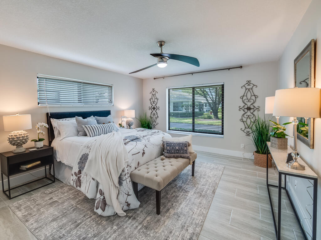 4240 Mango Tree Court B Property Photo 13