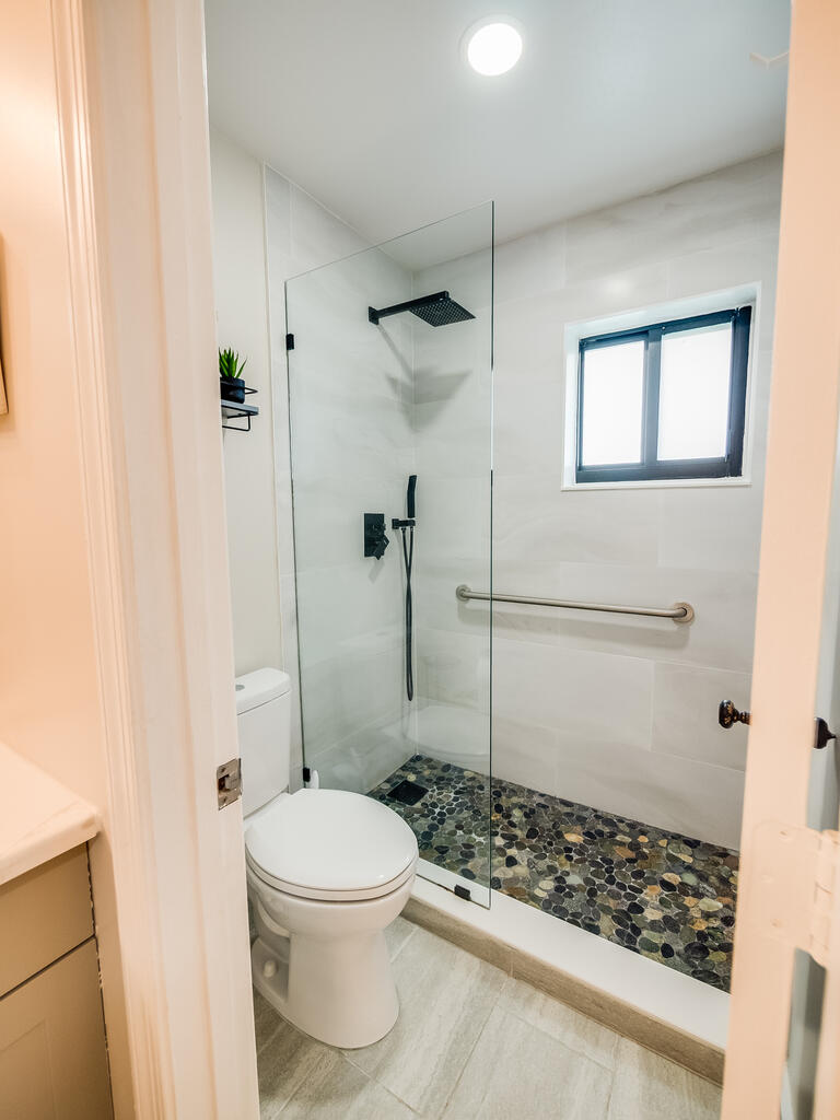4240 Mango Tree Court B Property Photo 16