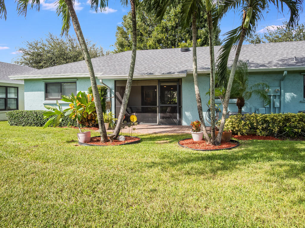 4240 Mango Tree Court B Property Photo 22