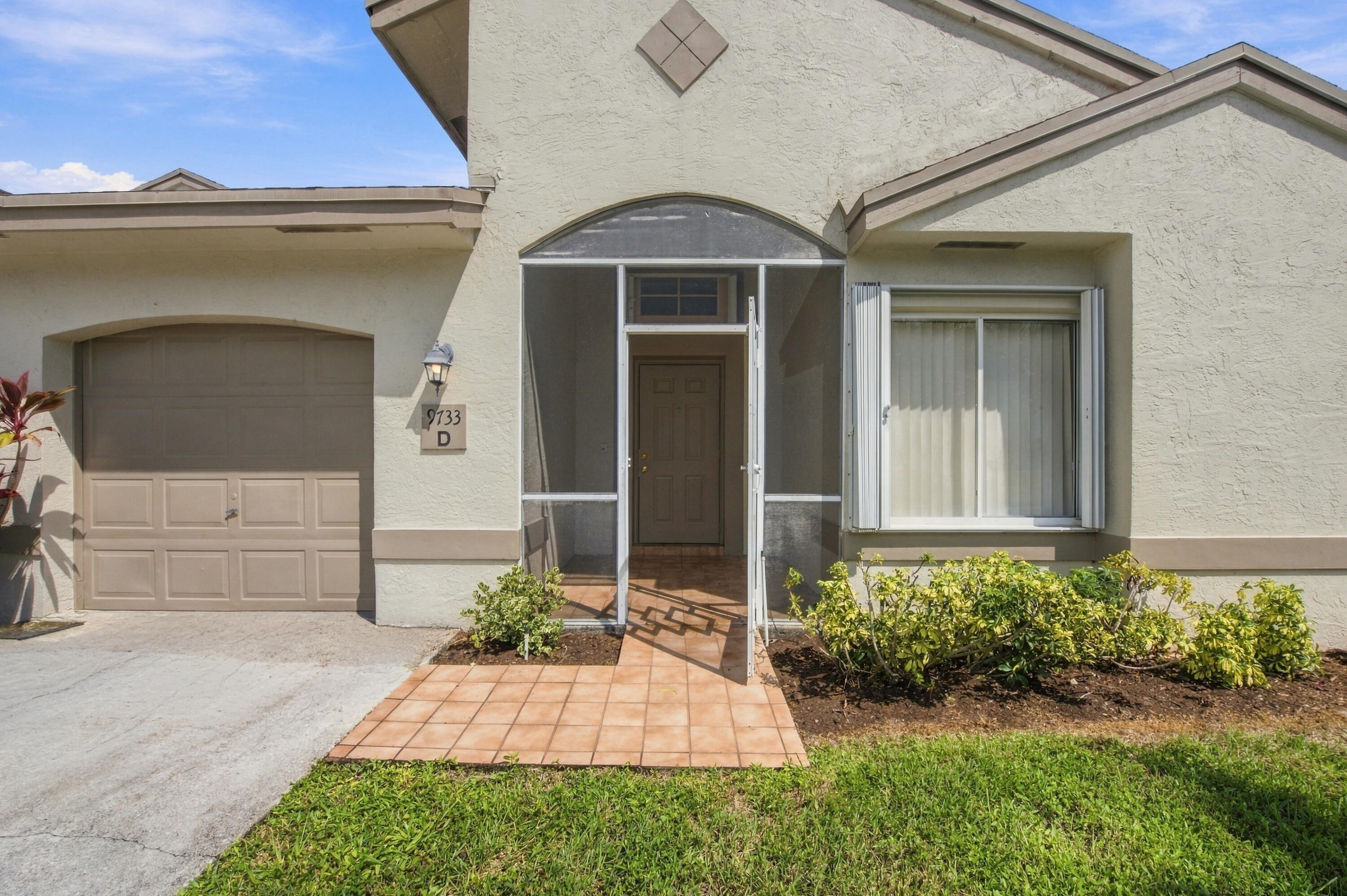 9733 Boca Gardens Circle N D Property Photo 2