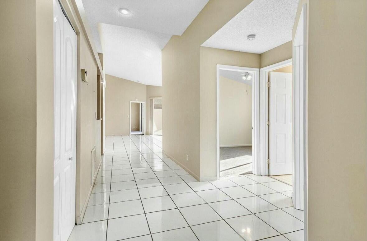 9733 Boca Gardens Circle N D Property Photo 6