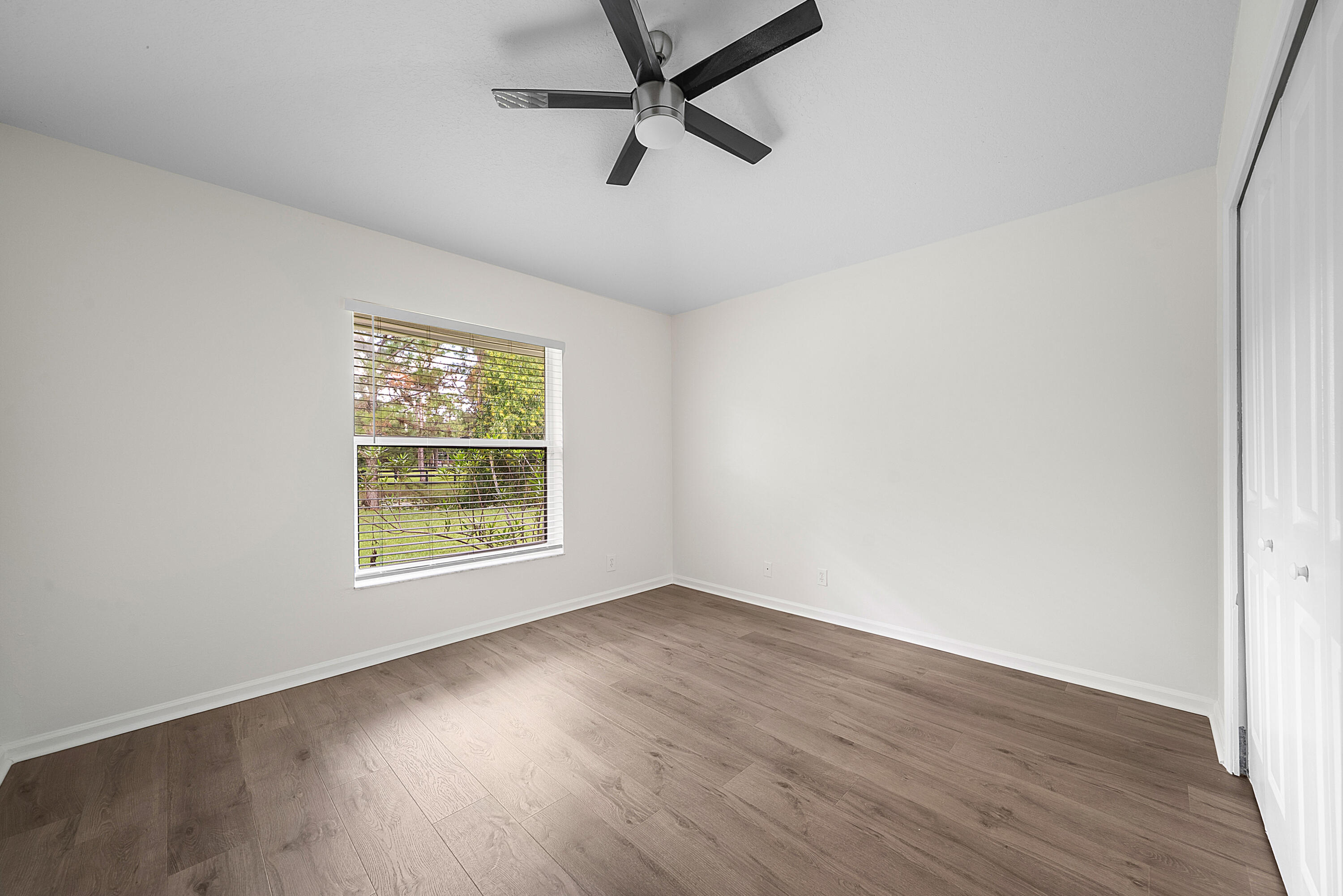11356 Ira Lane Property Photo 17