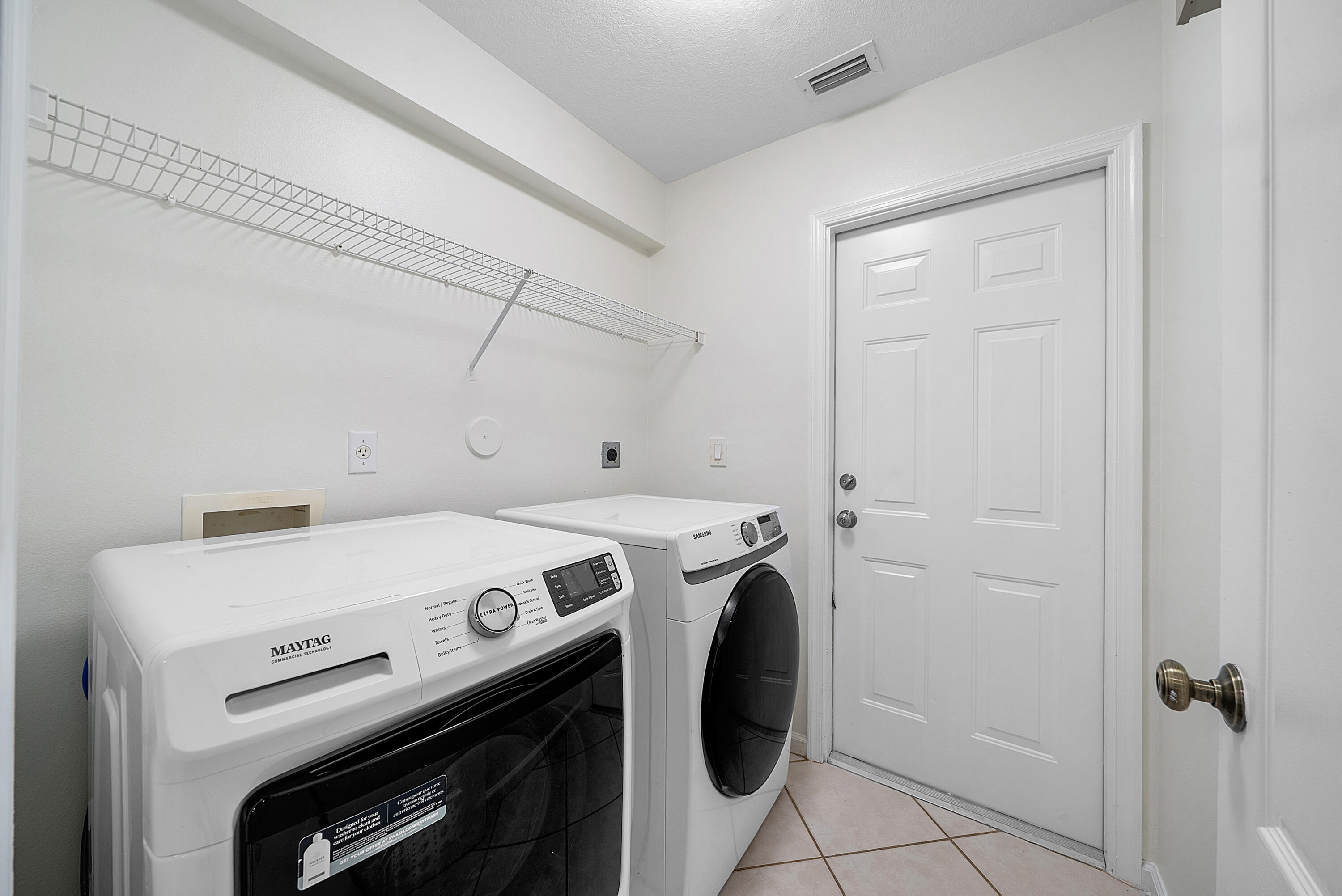 11356 Ira Lane Property Photo 23