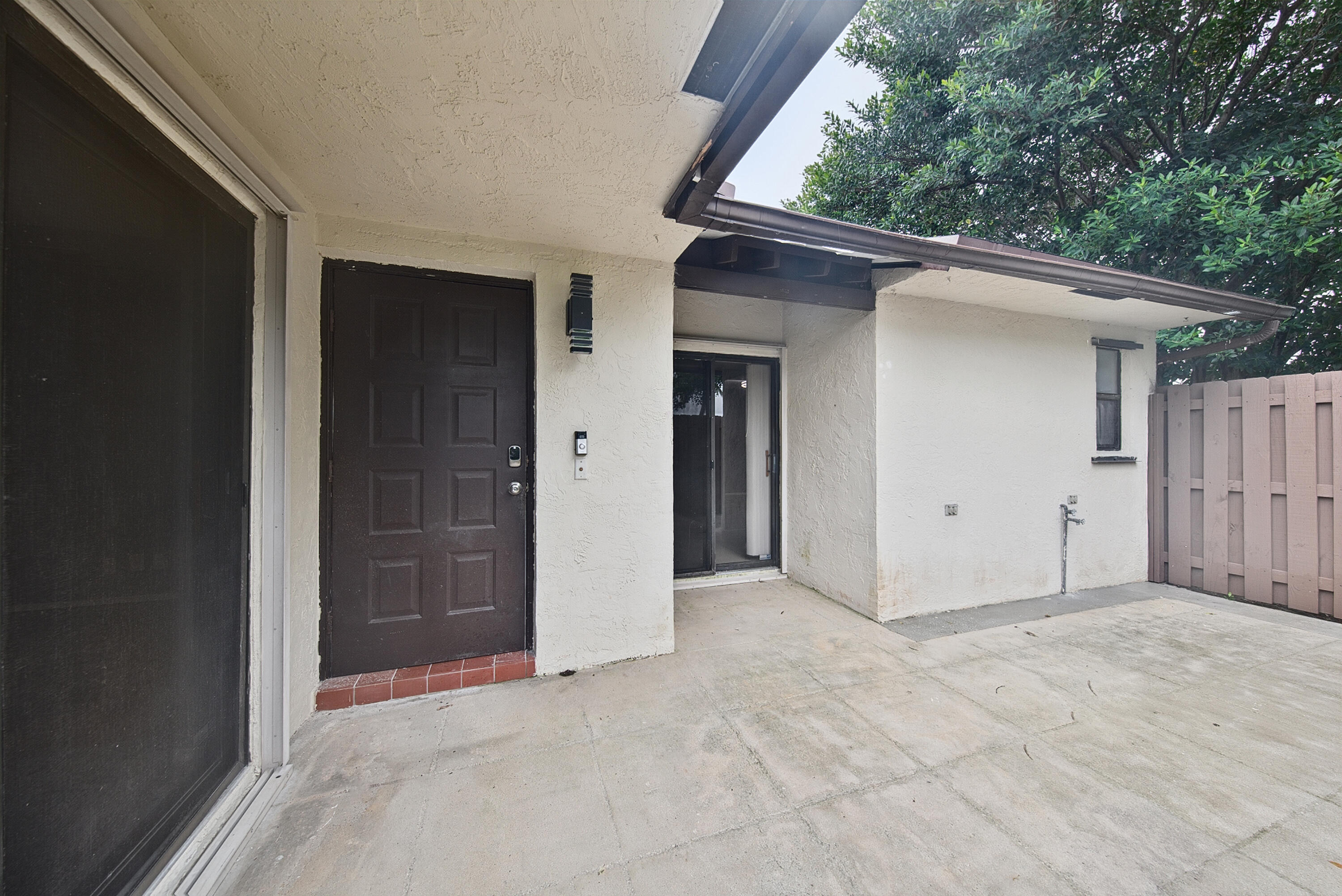 3402 Waterview Circle B Property Photo 1